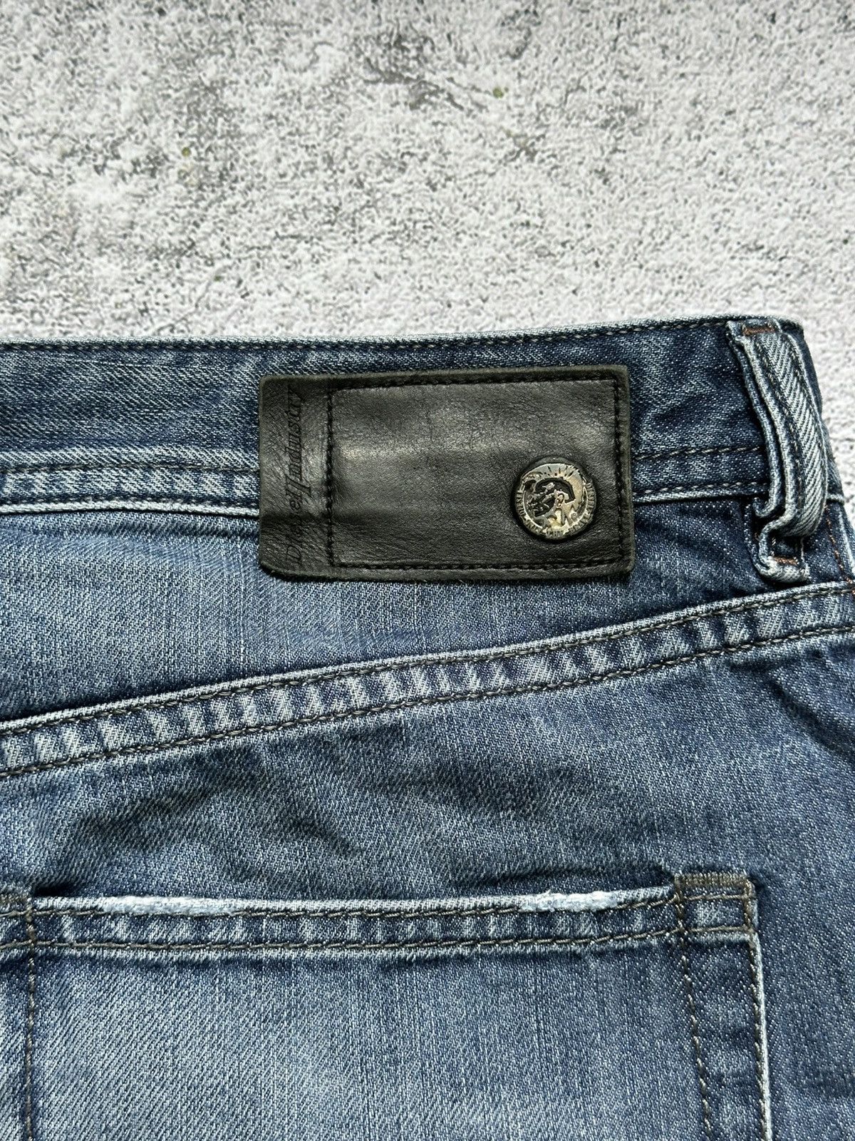 Diesel Vintage Crazy Baggy Diesel Denim Jeans 36 Fit Size US 36 / EU 52 - 11 Thumbnail