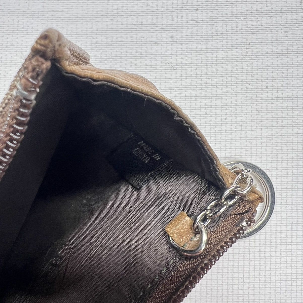 Coach × Vintage VTG Coach Coin Purse Monogram Logo Zipper Key Chain ID Y2K Size ONE SIZE - 10 Thumbnail