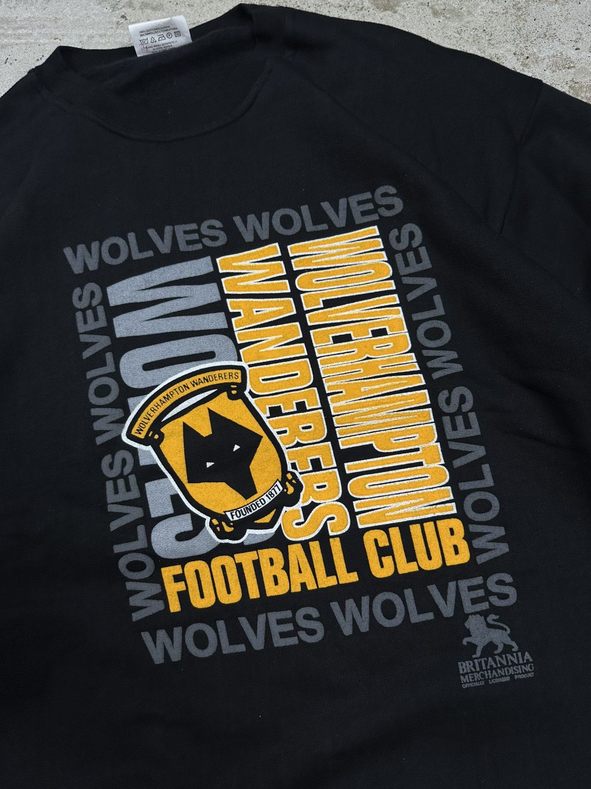 Vintage Vintage 90s Wolverhampton Wanderers Wolves Black Crewneck Size US XL / EU 56 / 4 - 6 Thumbnail