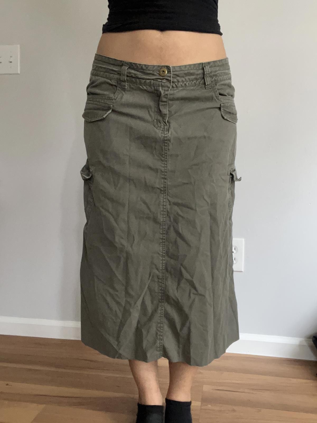 Other Women’s midi green cargo skirt Size 30" / US 8 / IT 44 - 4 Thumbnail