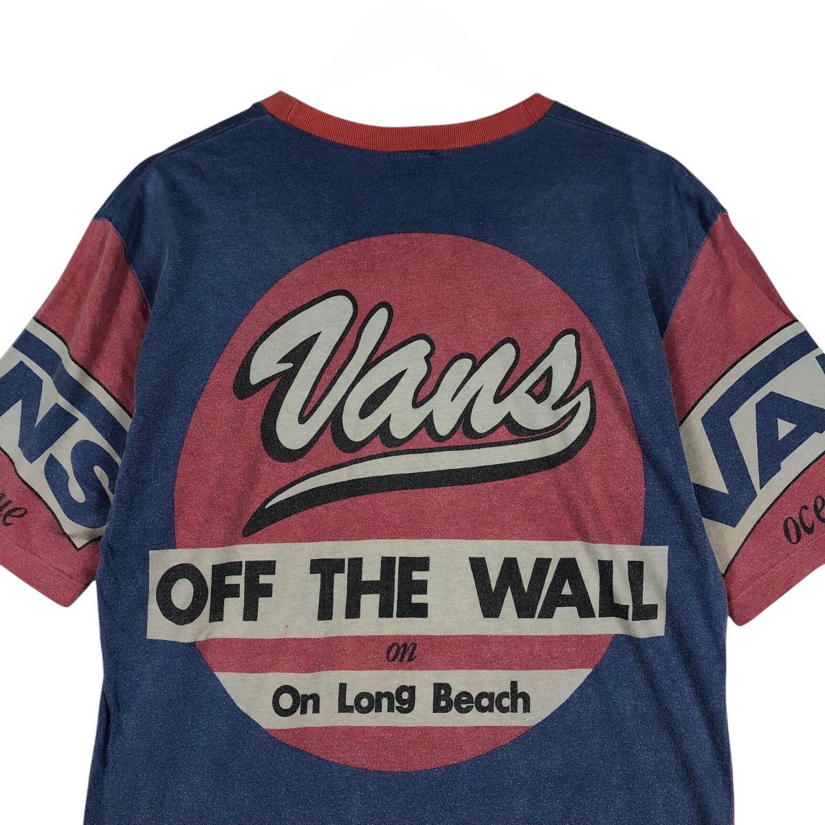 Vans VANS Rare All Over Print Vintage T-Shirt Size US L / EU 52-54 / 3 - 6 Thumbnail