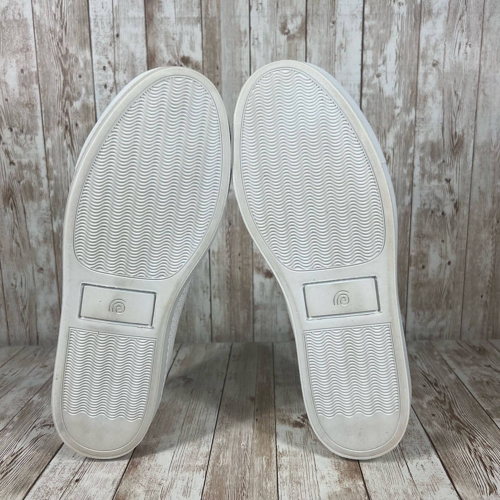 Oliver Cabell Oliver cabell White Low perforated Mens 9 Size US 9 / EU 42 - 7 Thumbnail