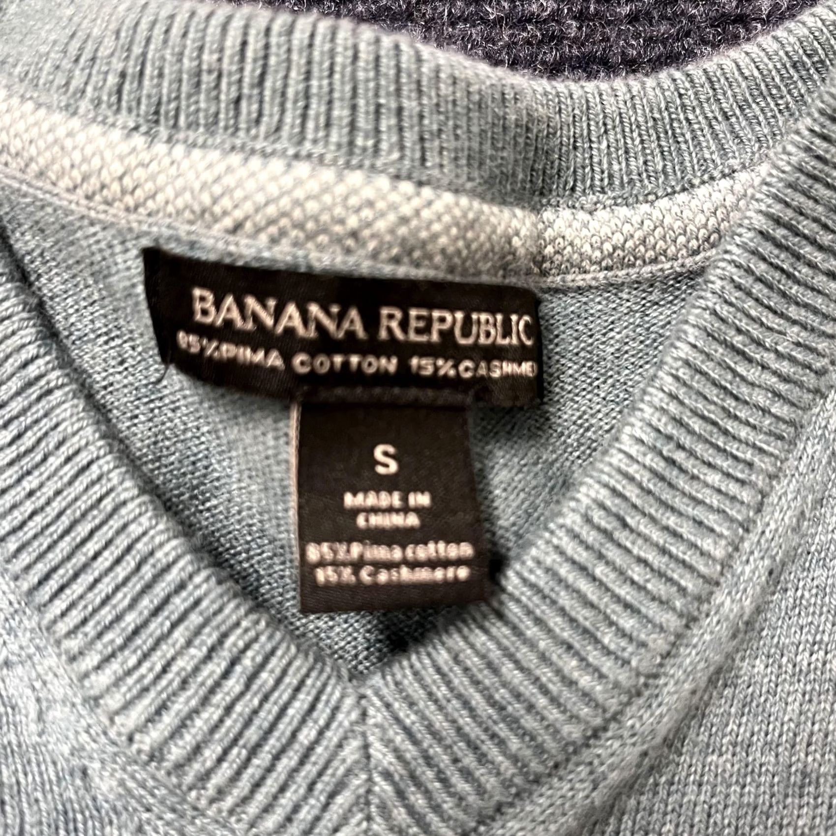 Banana Republic Banana Republic Mens Small Blue V Neck Pima Cotton Cashmere Pullover Size US S / EU 44-46 / 1 - 2 Thumbnail