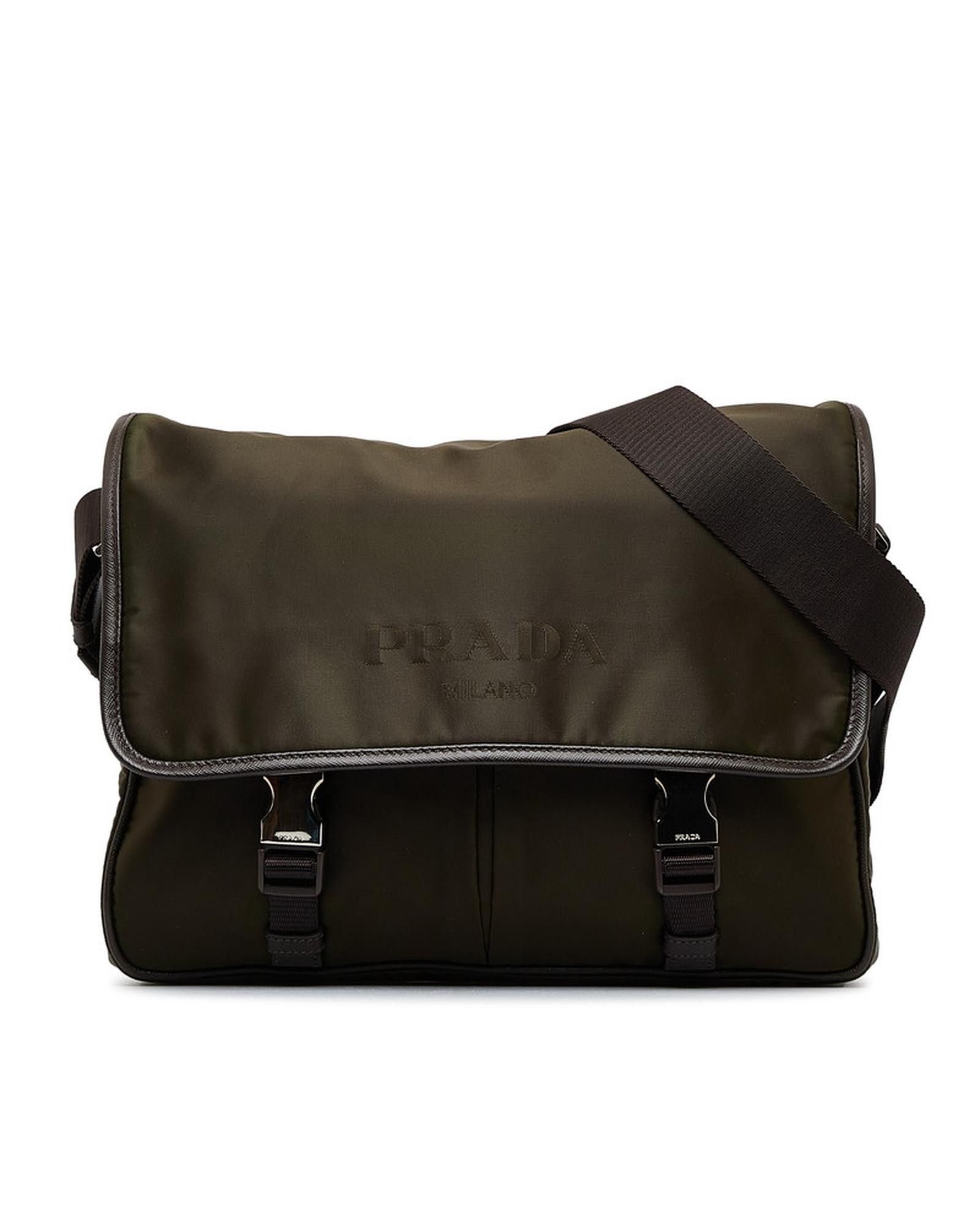 image of Prada Crossbody Bag In Ab Condition in Brown, Women's