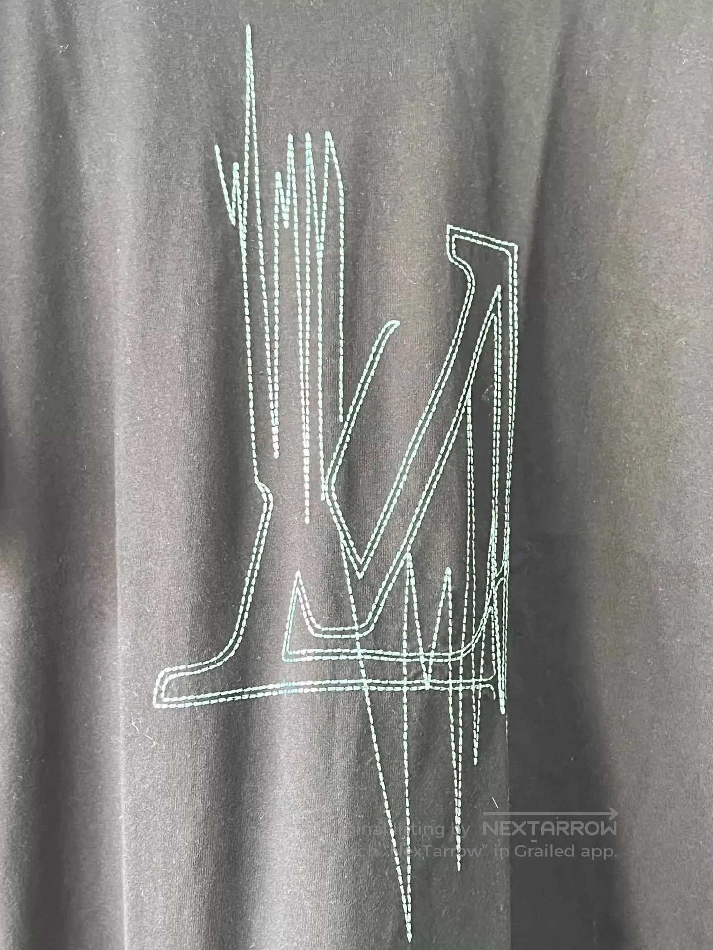 Louis Vuitton Black Crew Neck Graphic Short Sleeve T. Size US M / EU 48-50 / 2 - 4 Thumbnail