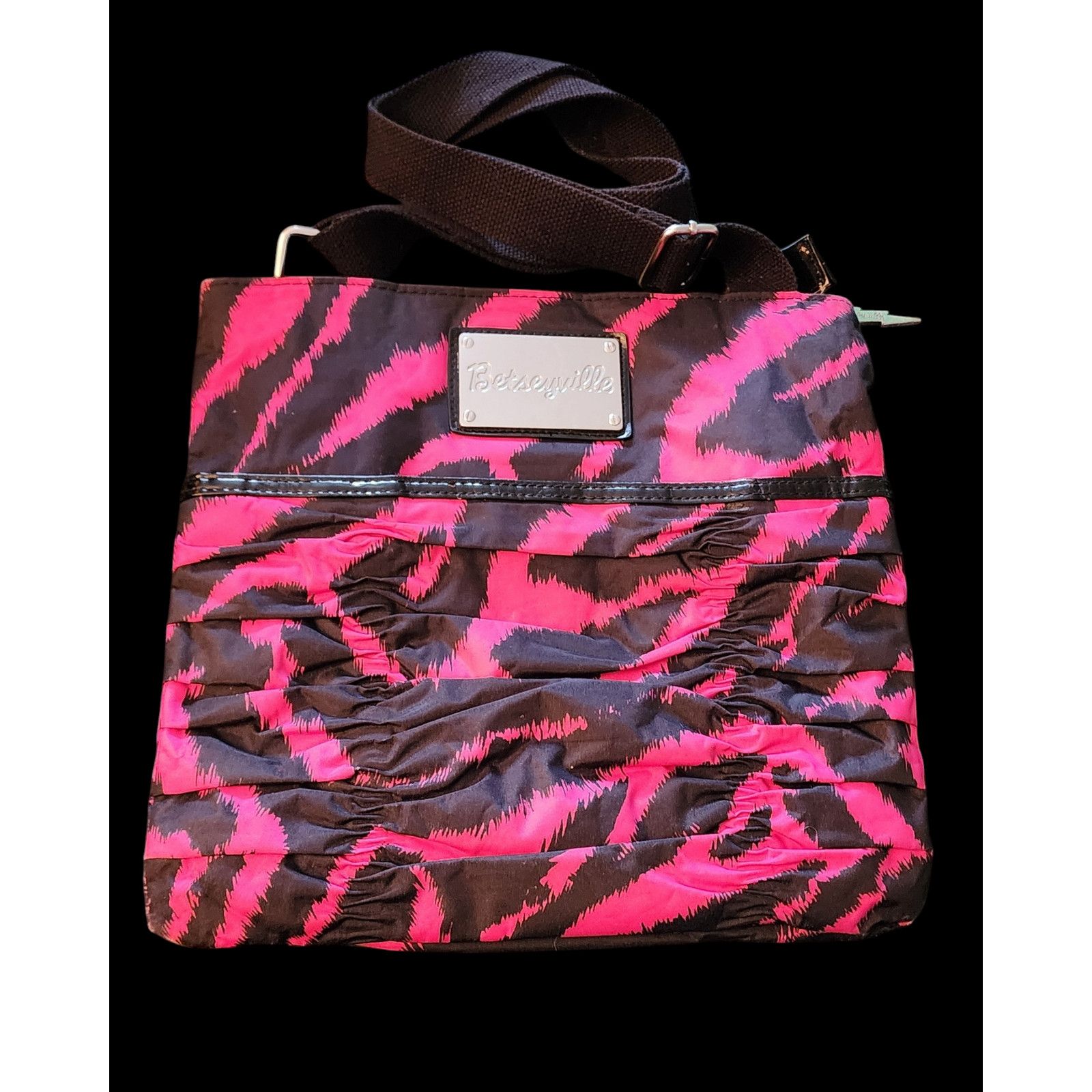 Betsey Johnson Betsey Johnson pink & black zebra print nylon crossbody bag Size ONE SIZE - 1 Thumbnail