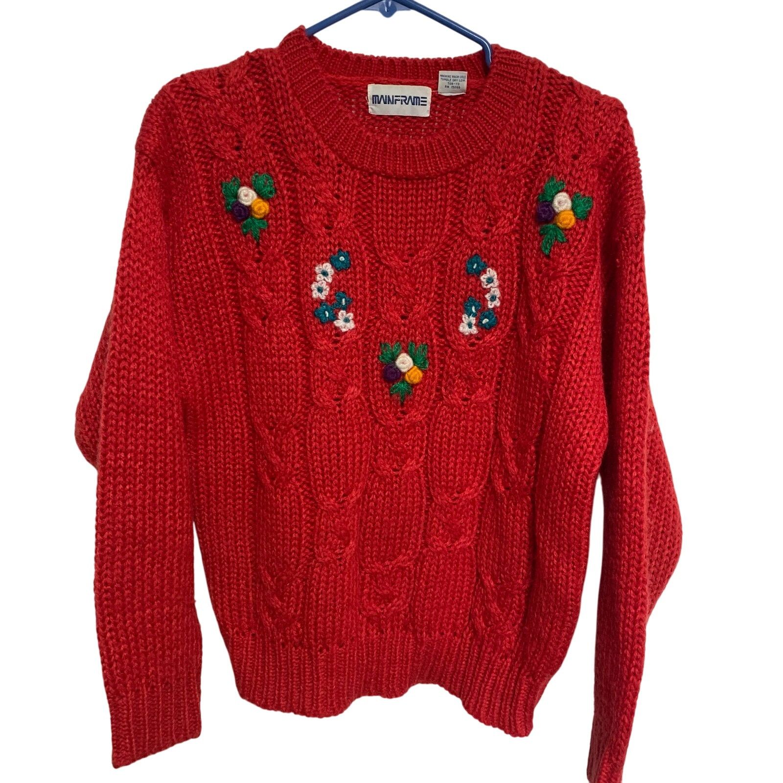 Vintage Mainframe Vintage Women’s Red Floral Embroidered Sweater Med Size M / US 6-8 / IT 42-44 - 1 Thumbnail