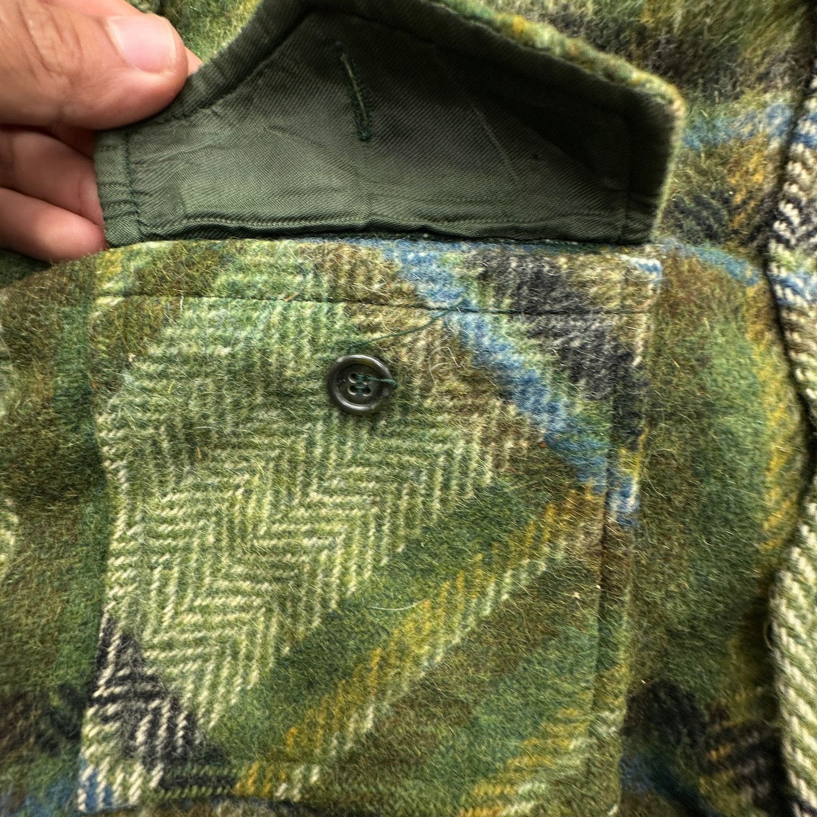 McGregor Vintage 50s 60s McGregor Wool Plaid Flannel Button Shirt L Size US L / EU 52-54 / 3 - 8 Thumbnail