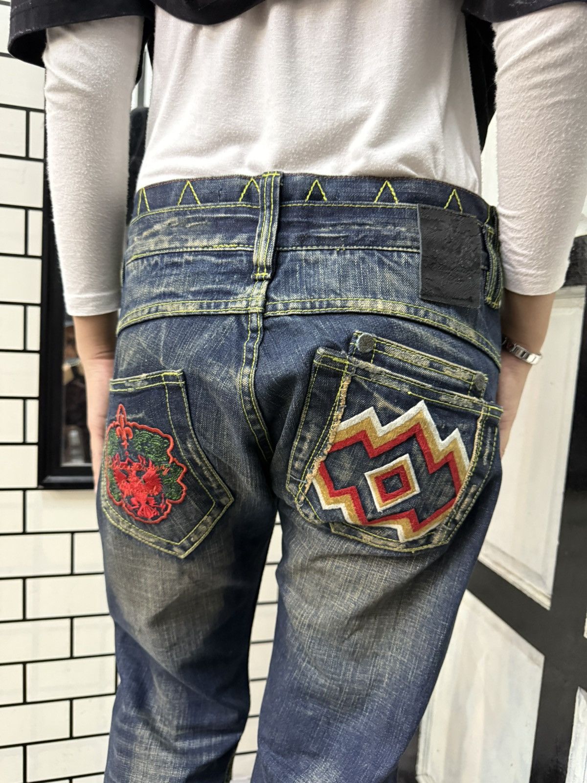 Japanese Brand Stonehedge Aztec Tribal Embroidered Double Waist Flare Jeans Size US 30 / EU 46 - 5 Thumbnail