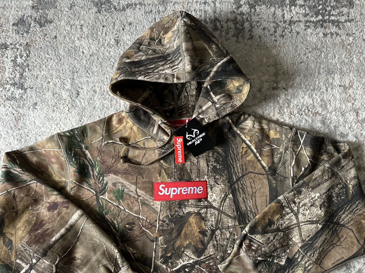 Supreme Supreme Box Logo Hooded Sweatshirt FW25 Size US L / EU 52-54 / 3 - 2 Thumbnail