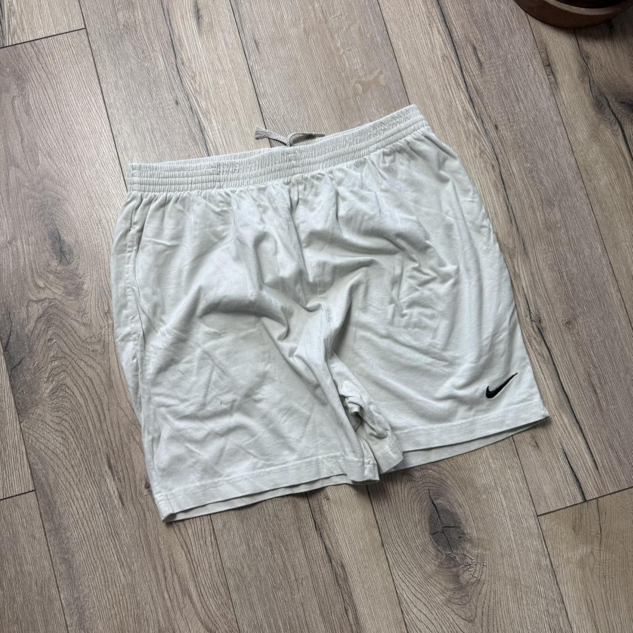 Nike nike Vintage 90s Shorts White Mini Swoosh Size US 34 / EU 50 - 2 Thumbnail