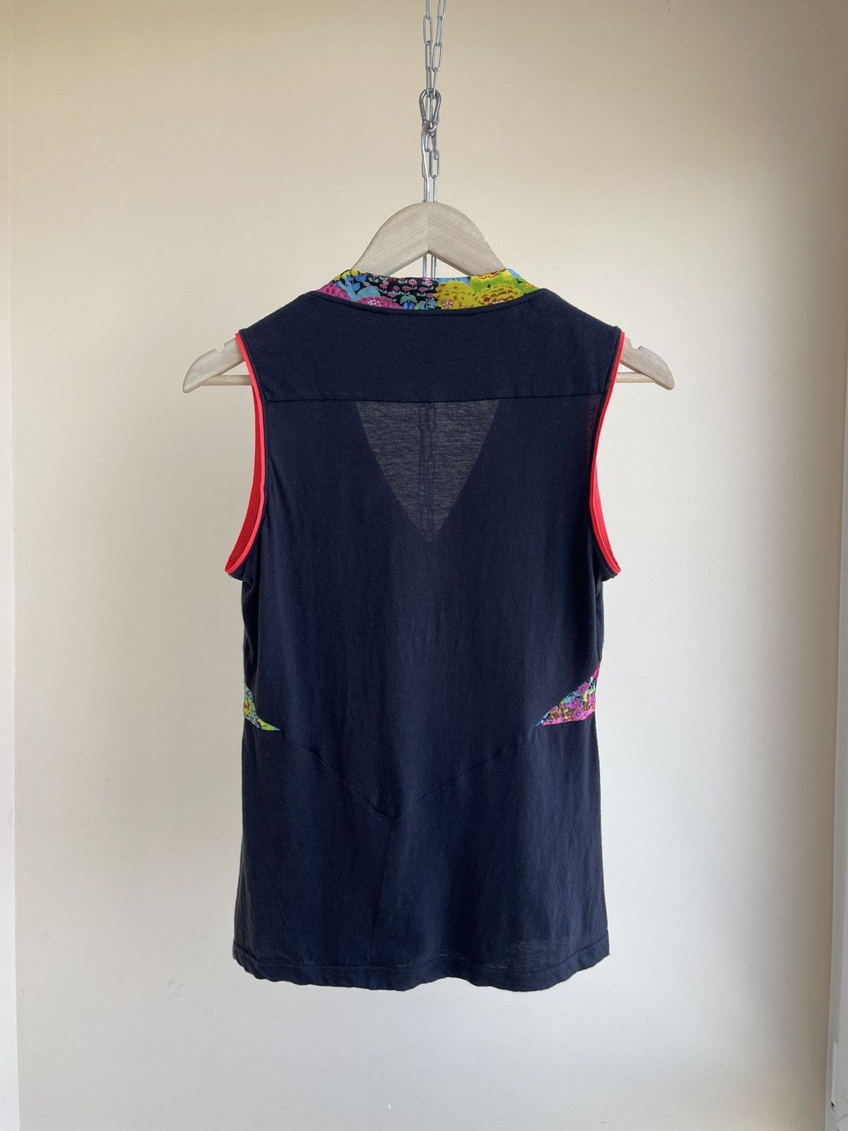 Paris Multicolor Floral Tank Top 2004 Vintage 2000s