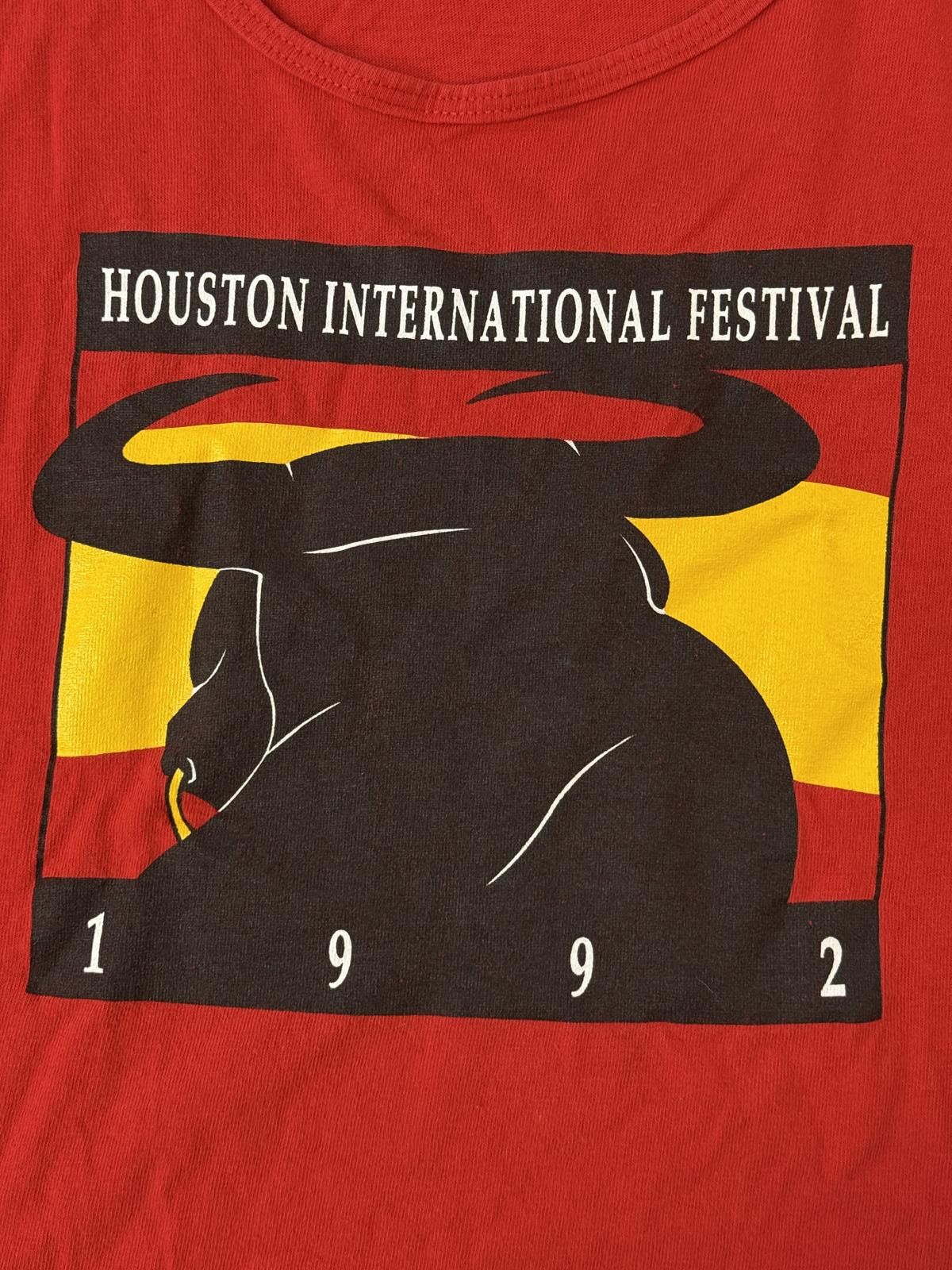 Fruit Of The Loom Rodeo Tank Top 1992 Houston International Festival Bull L Size US L / EU 52-54 / 3 - 3 Thumbnail