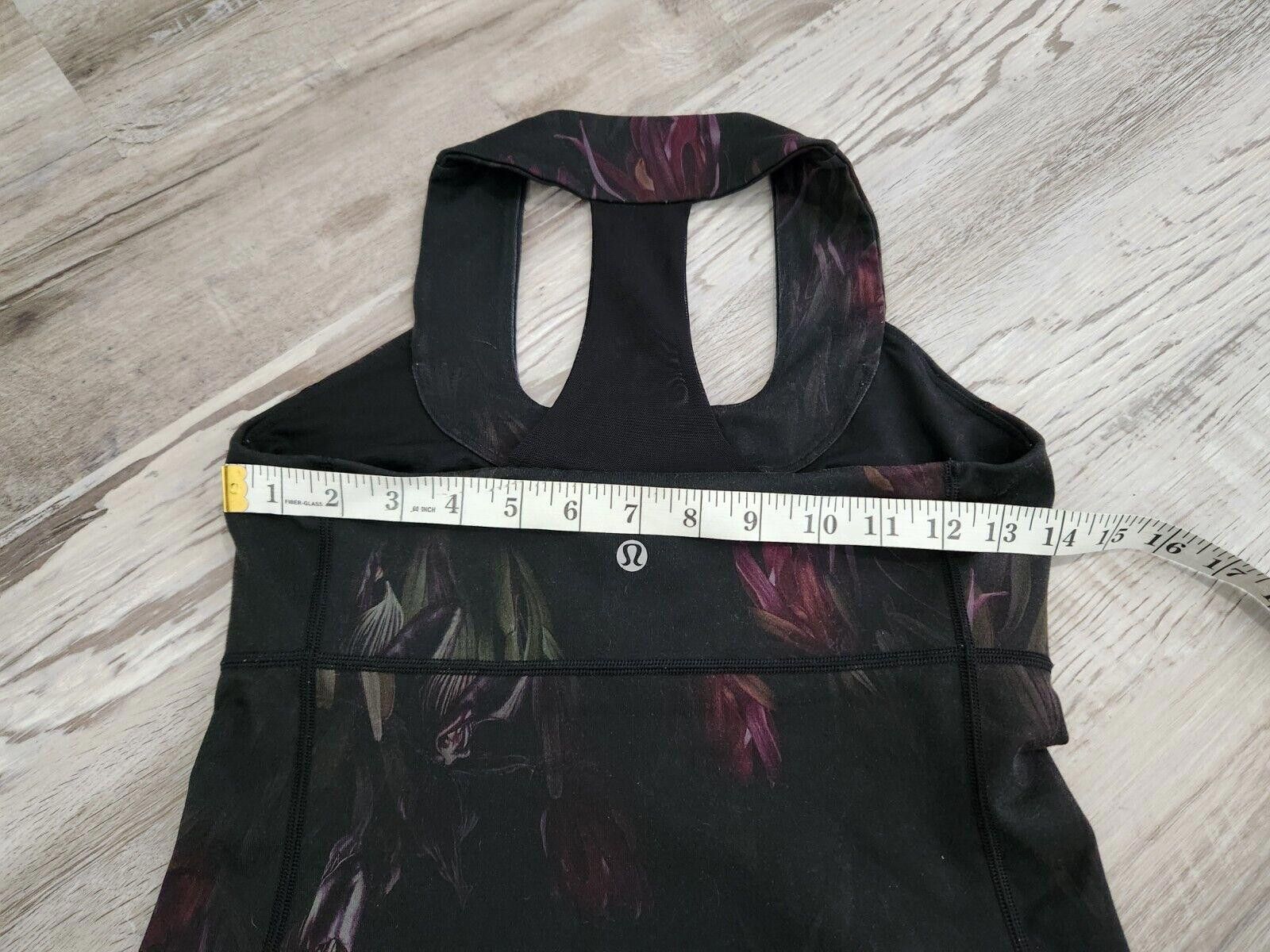 Designer Lululemon Tank Top 6 Black Floral Scoop Neck Wide Strap Size M / US 6-8 / IT 42-44 - 3 Thumbnail