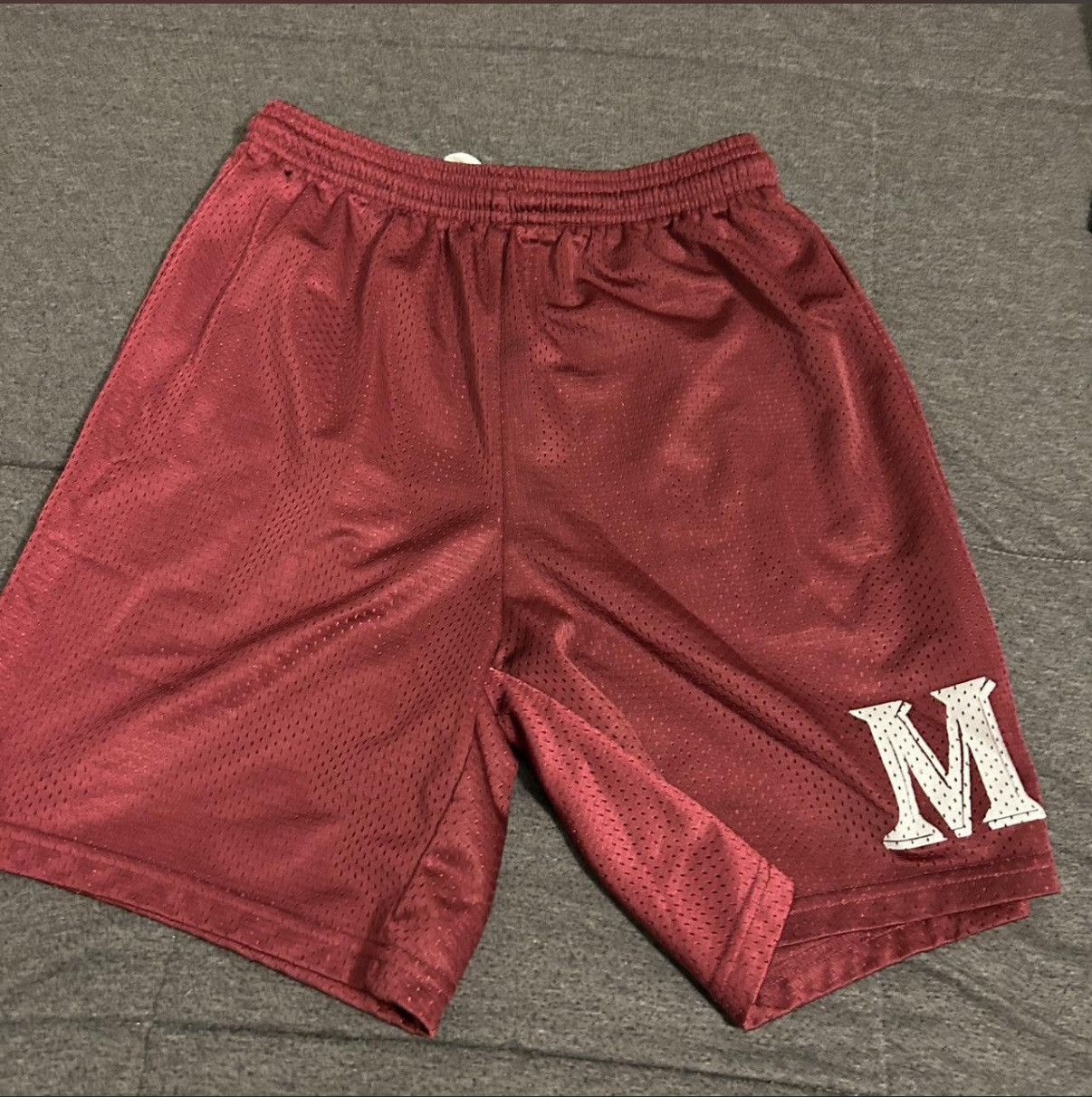 Alleson Athletics Alleson atheltics Maroon basketball shorts Size US 31 - 1 Thumbnail