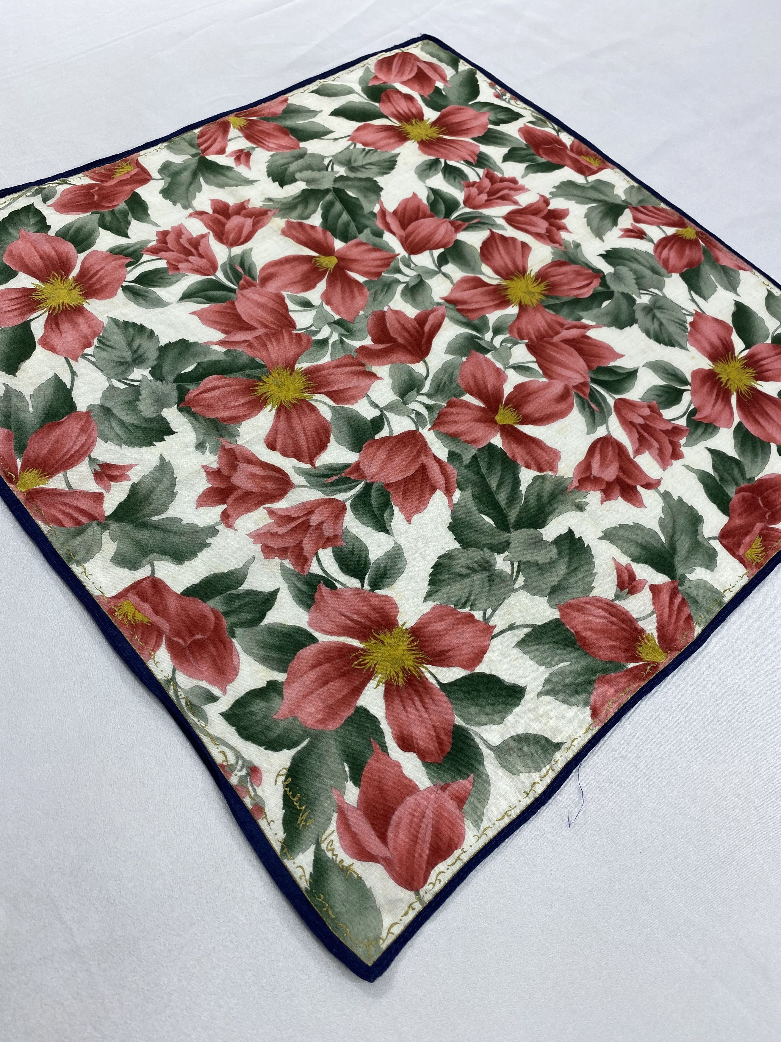 Vintage Philippe Venet Handkerchief / Bandana / Neckerchief Size ONE SIZE - 4 Thumbnail