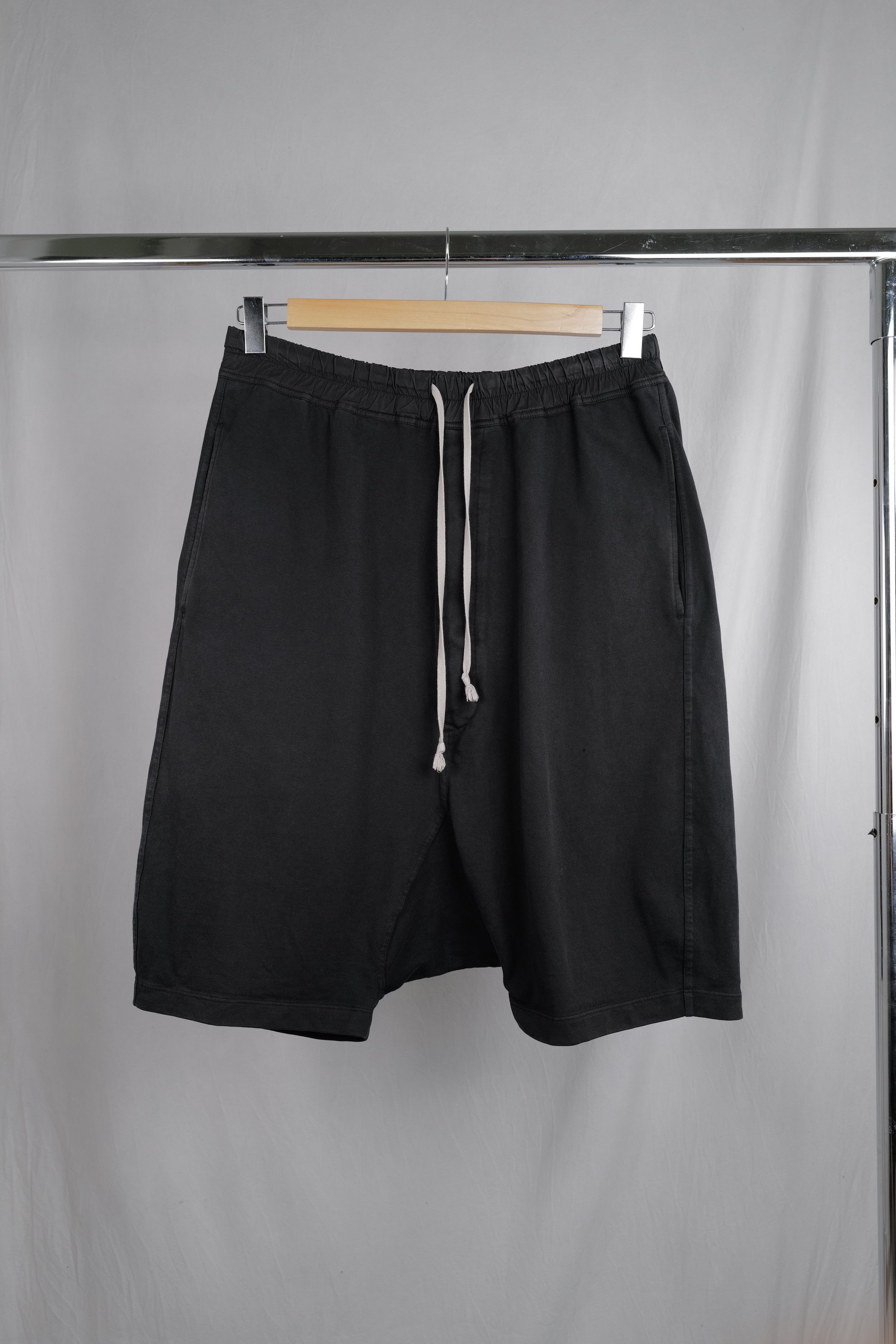 Rick Owens Rick Owens Shorts Size US 30 / EU 46 - 3 Thumbnail