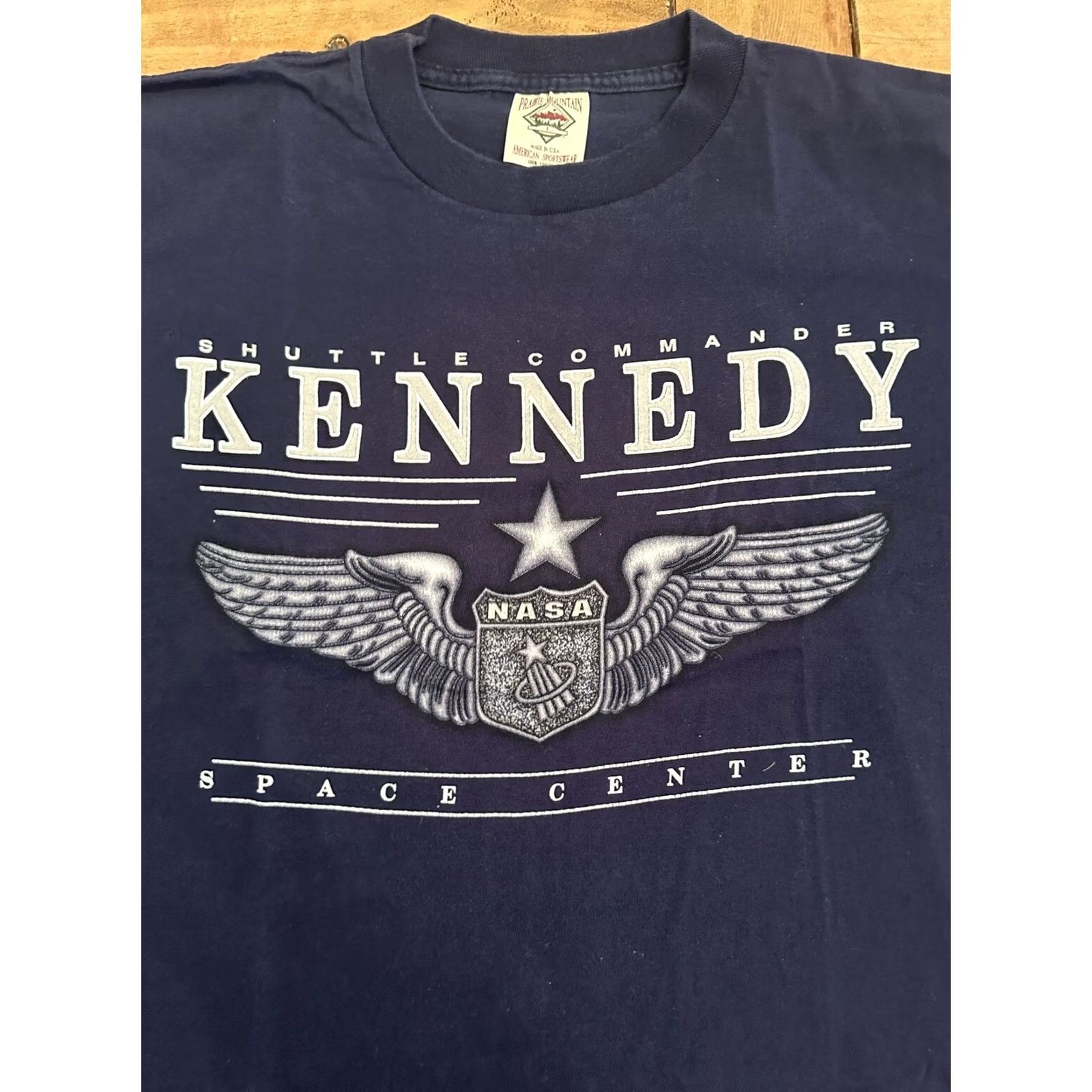 NASA VINTAGE NASA Kennedy Space Station Shuttle Commander Single Stitch T Shirt L Blue Mens Short Sleeve USA 90s Shirt Size US L / EU 52-54 / 3 - 3 Thumbnail