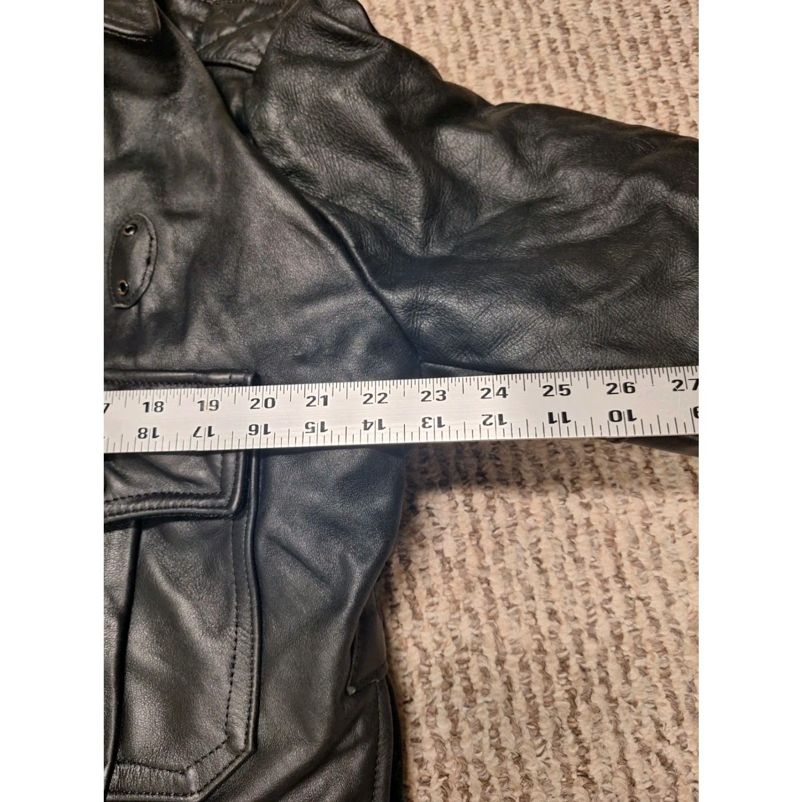 Vintage VINTAGE Taylor’s Leatherwear Motorcycle Jacket Black USA 40 S Men Leather Jacket Motorcycle 40 S Black Vintage Mens Size US XXS / EU 40 - 6 Thumbnail