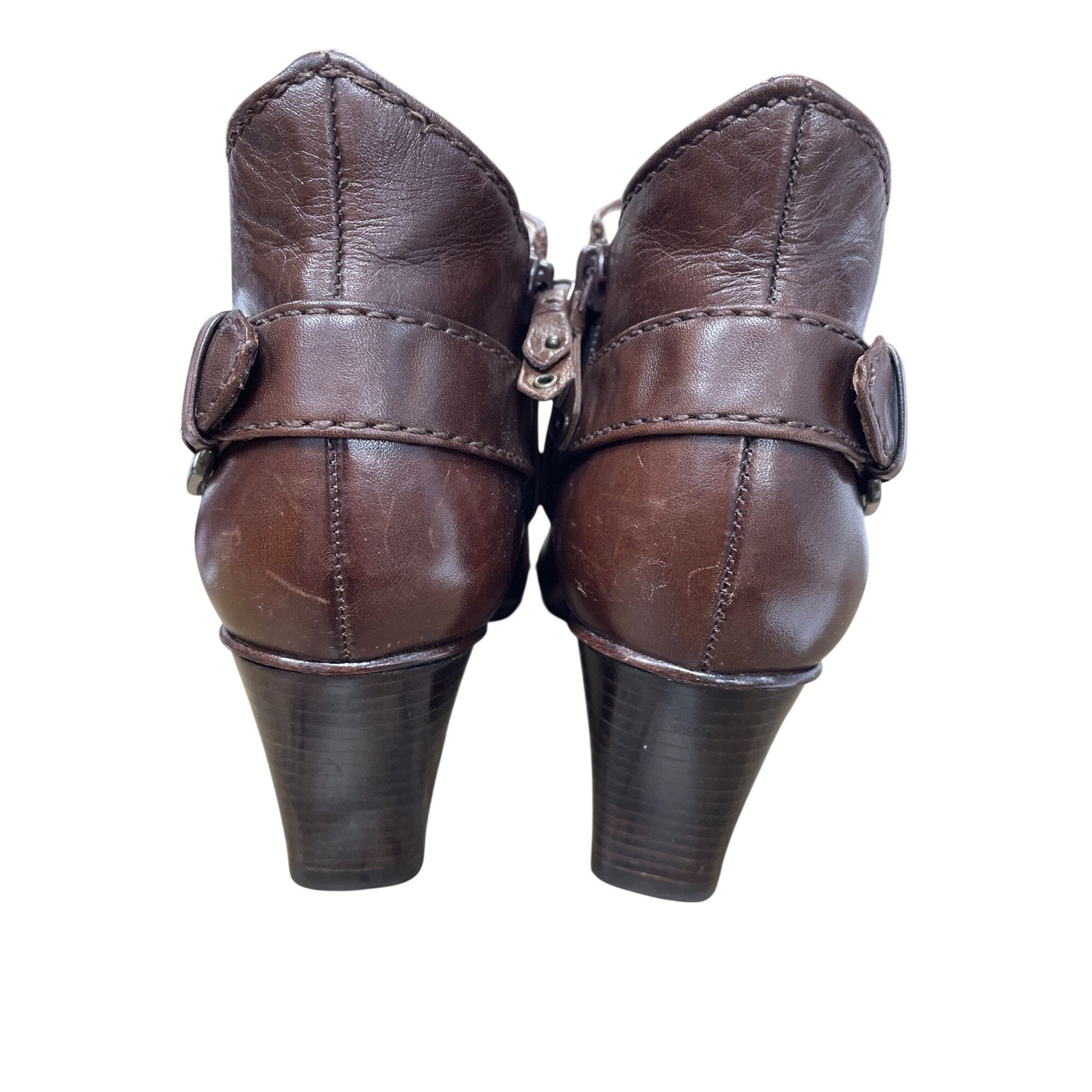 Cole Haan Cole Haan womans brown leather Kitt heels ankle boots Sz 7.5 Size US 7.5 / IT 37.5 - 9 Thumbnail