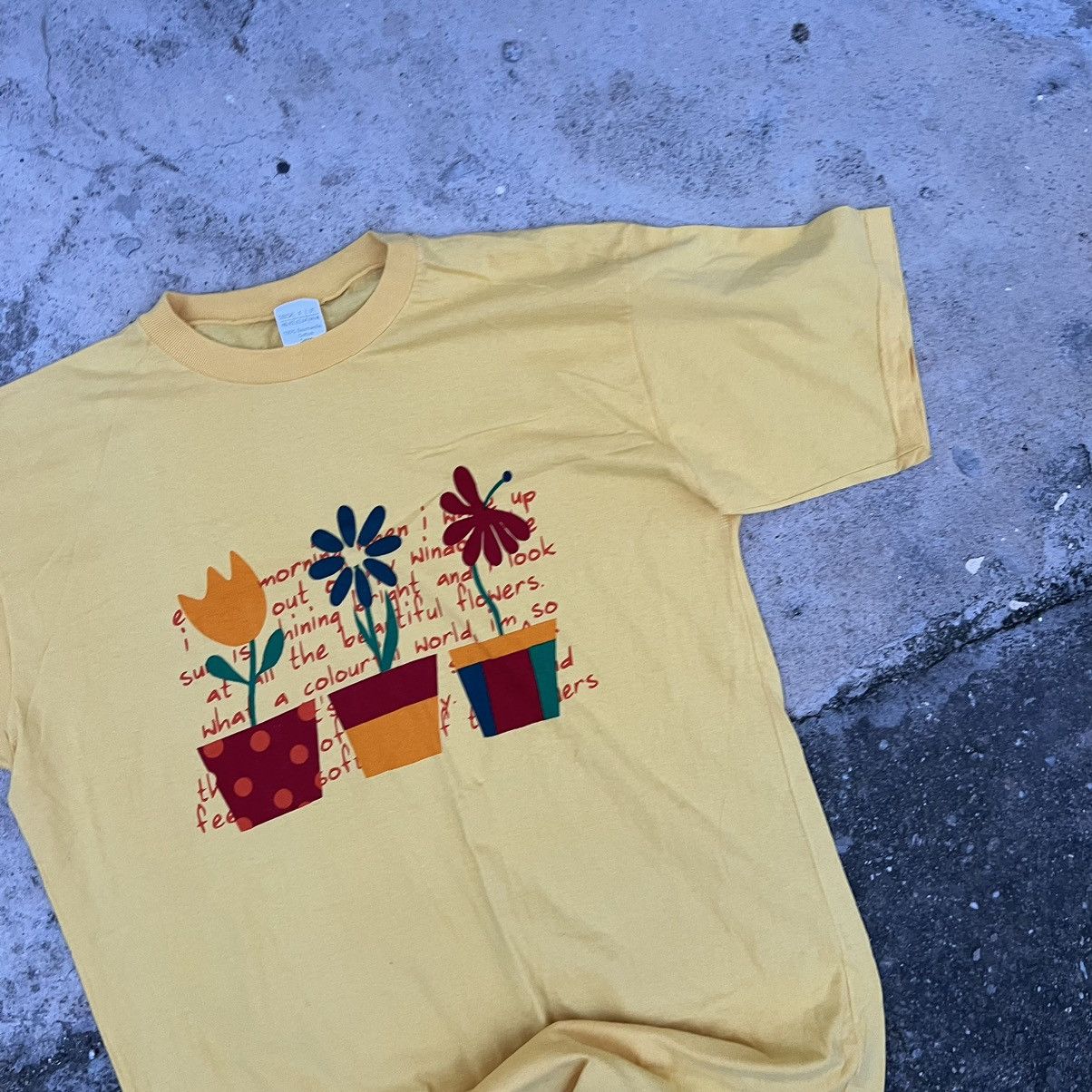 Japanese Brand flower graphic tee y2k vintage style light navy blue tshirt Size US L / EU 52-54 / 3 - 4 Thumbnail