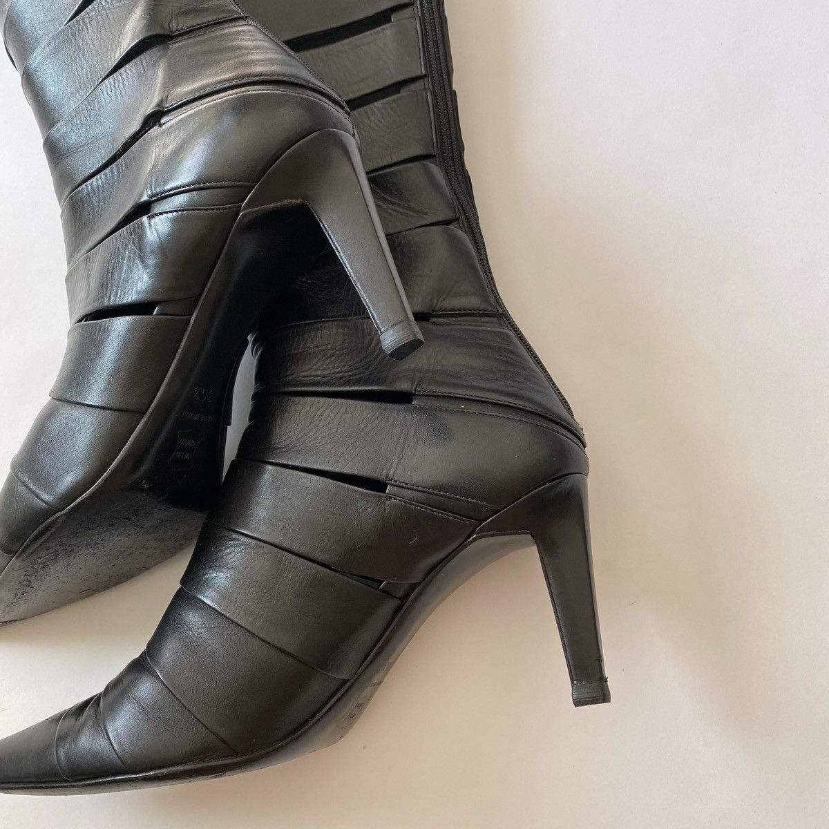 Jil Sander Jil Sander Black Leather Pointed Toe Knee-hight Boots Size US 6.5 / IT 36.5 - 3 Thumbnail
