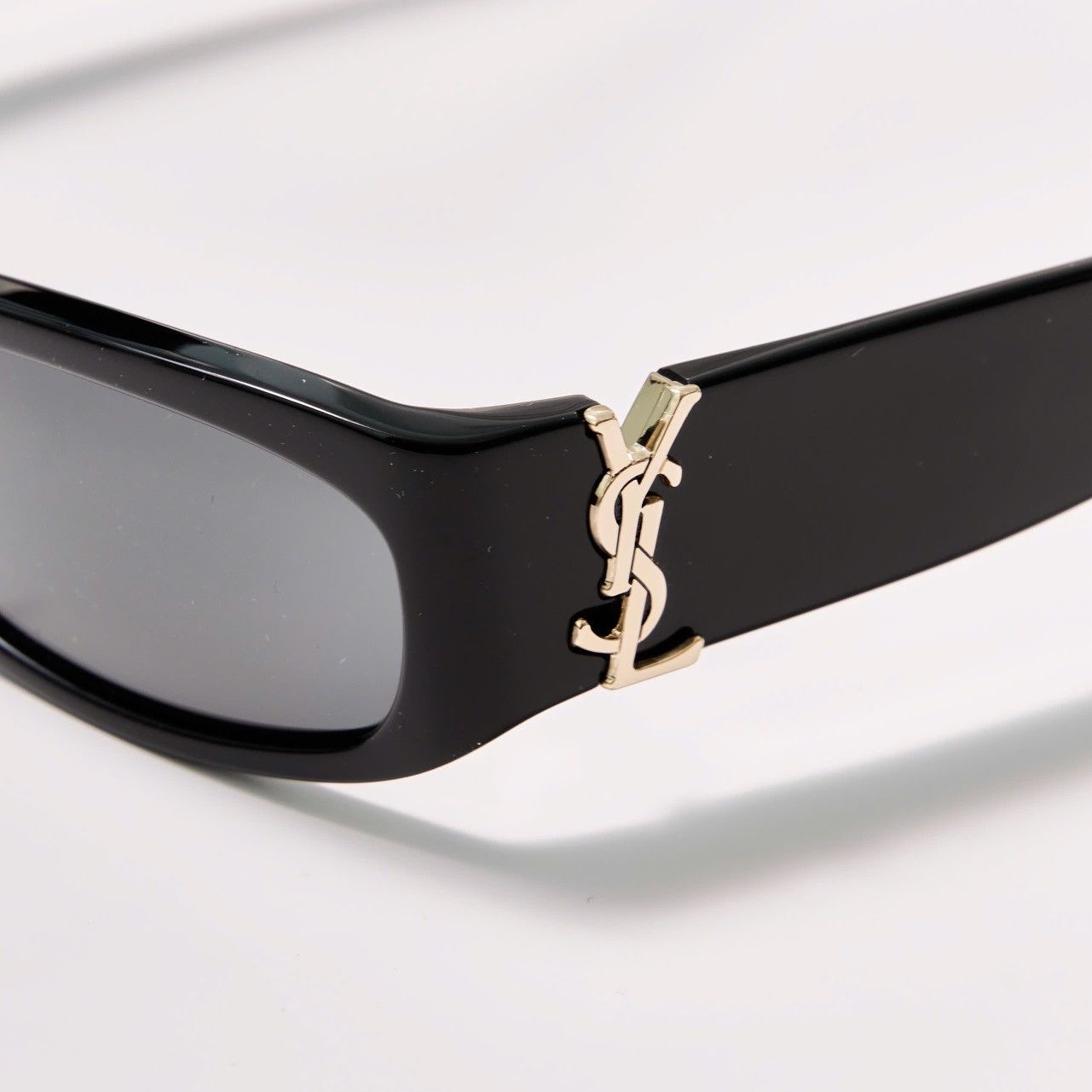 Saint Laurent Paris SAINT LAURENT SL M152 001 SUNGLASSES Size ONE SIZE - 3 Thumbnail