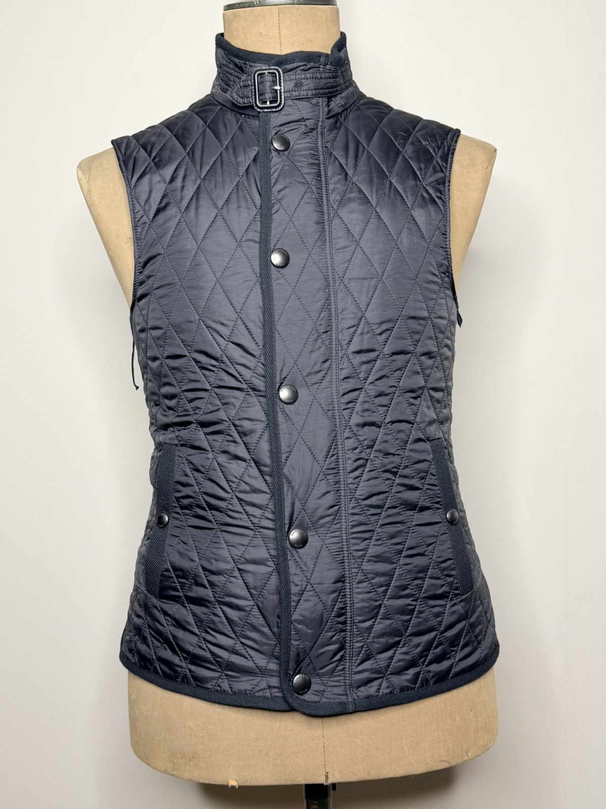 Burberry Burberry Brit Quilted Hallswood Vest. Black. Size Small Size US S / EU 44-46 / 1 - 1 Thumbnail