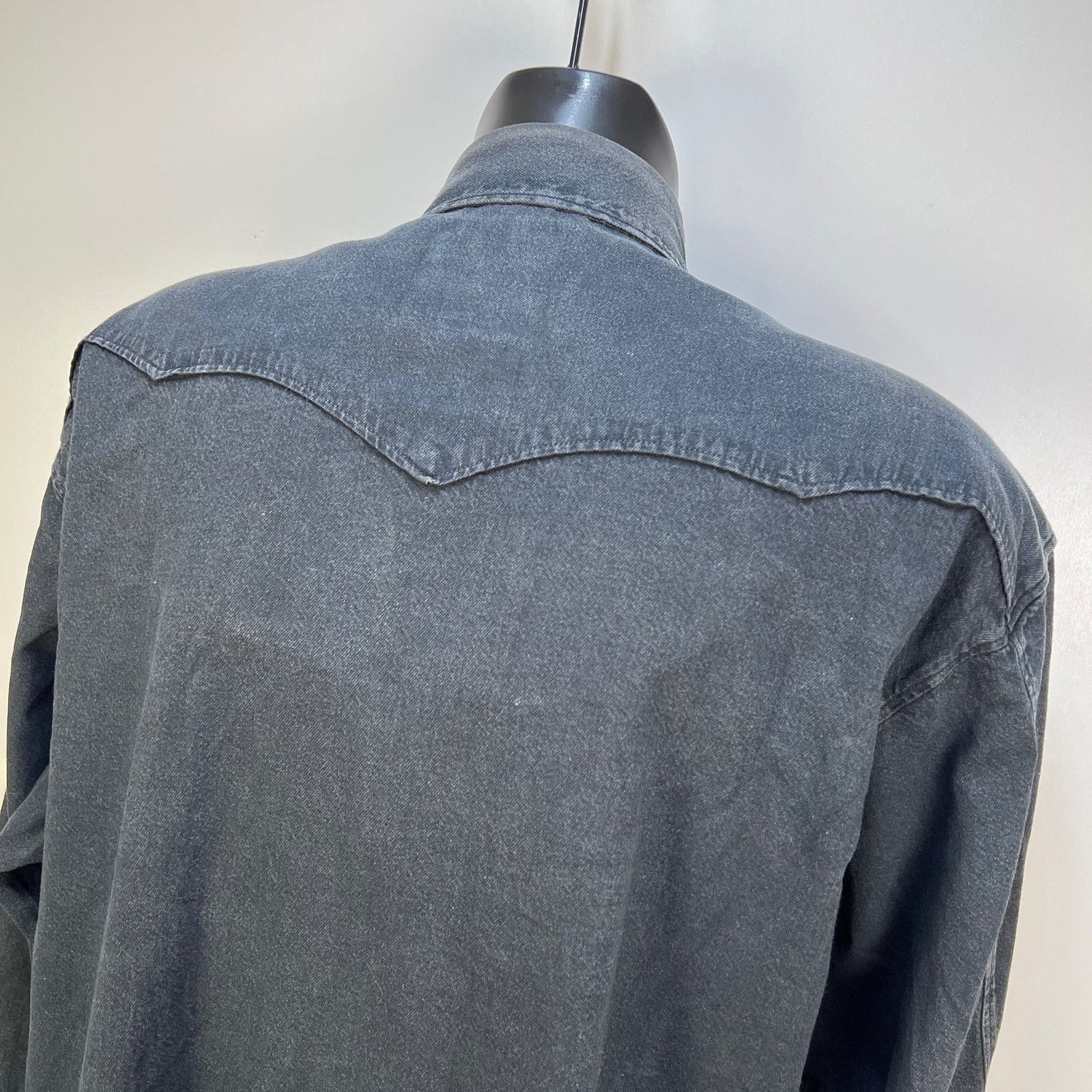 Vintage Vintage Black Angel Snap Front Denim Shirt Long Sleeves Bib Size US L / EU 52-54 / 3 - 9 Thumbnail