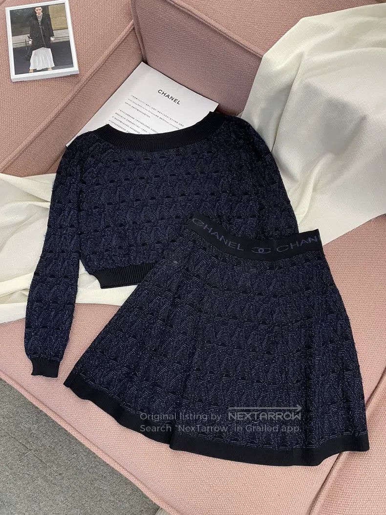Chanel Chanel Blue and black knitted top with long sleeves Size XS / US 0-2 / IT 36-38 - 7 Thumbnail