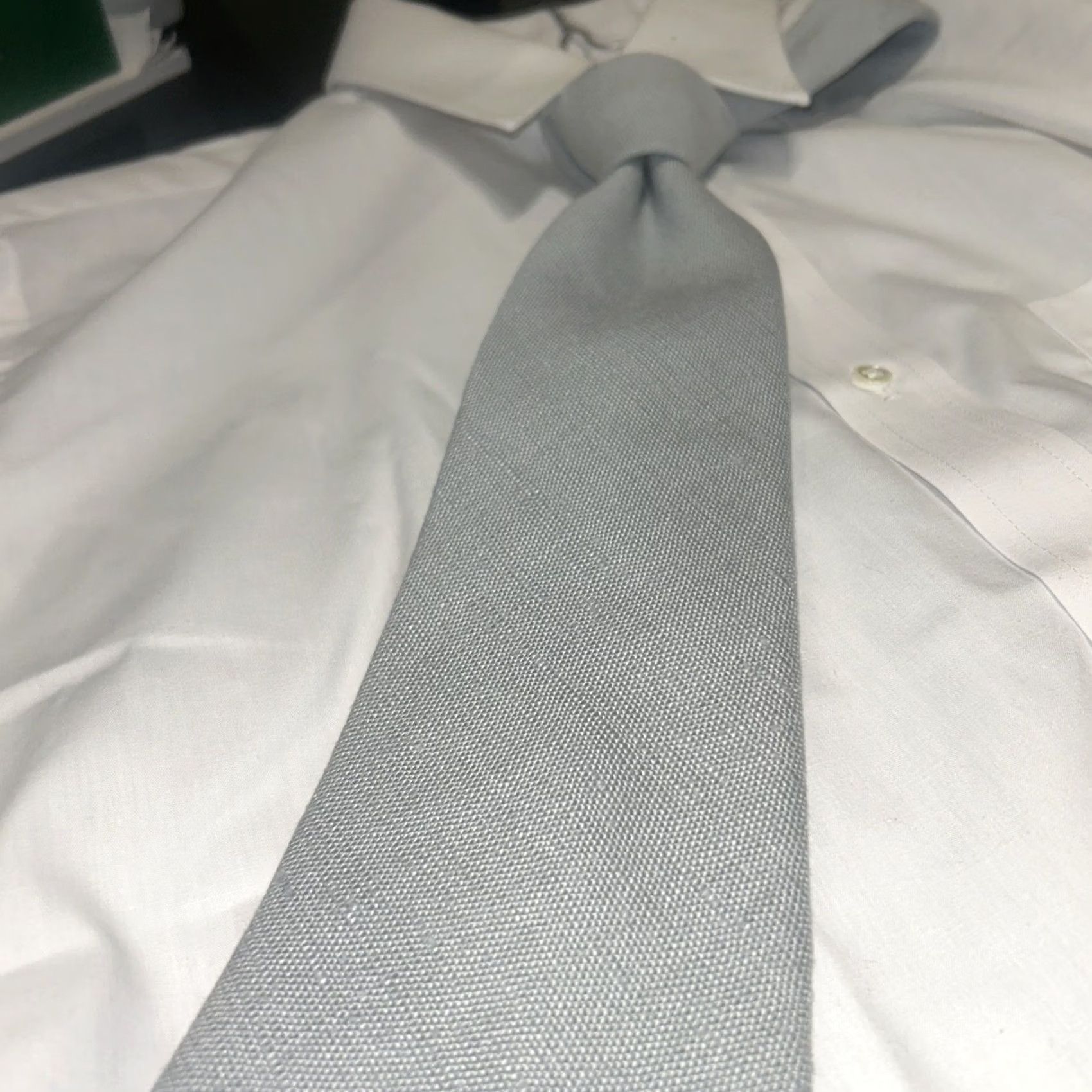 Vintage VINTAGE Moygashel Tie, 100% Linen, Ice Blue, Made in USA, Solid, Men's Tie, Classic Length, Designer Style Size ONE SIZE - 7 Thumbnail