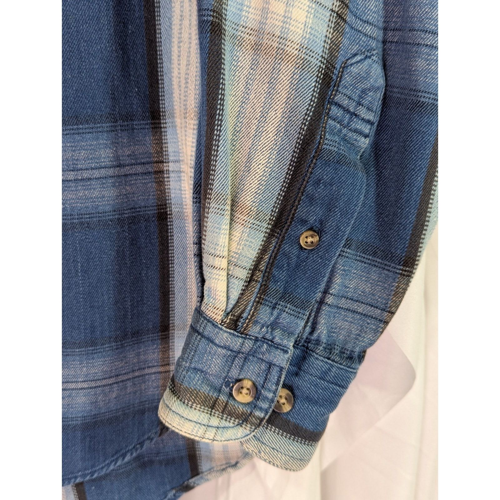 Lee Vintage Lee Blue Plaid Flannel Shirt L Triple Stitched Size US L / EU 52-54 / 3 - 4 Thumbnail