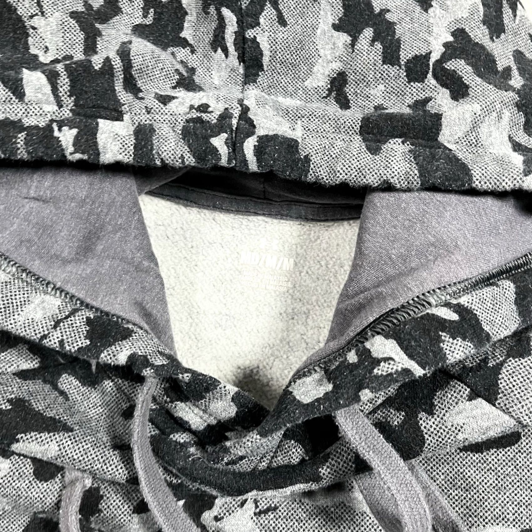 Under Armour Under Armour Hoodie Mens M Camouflage Gray Pullover Sweatshirt Hunting Outdoors Size US M / EU 48-50 / 2 - 3 Thumbnail