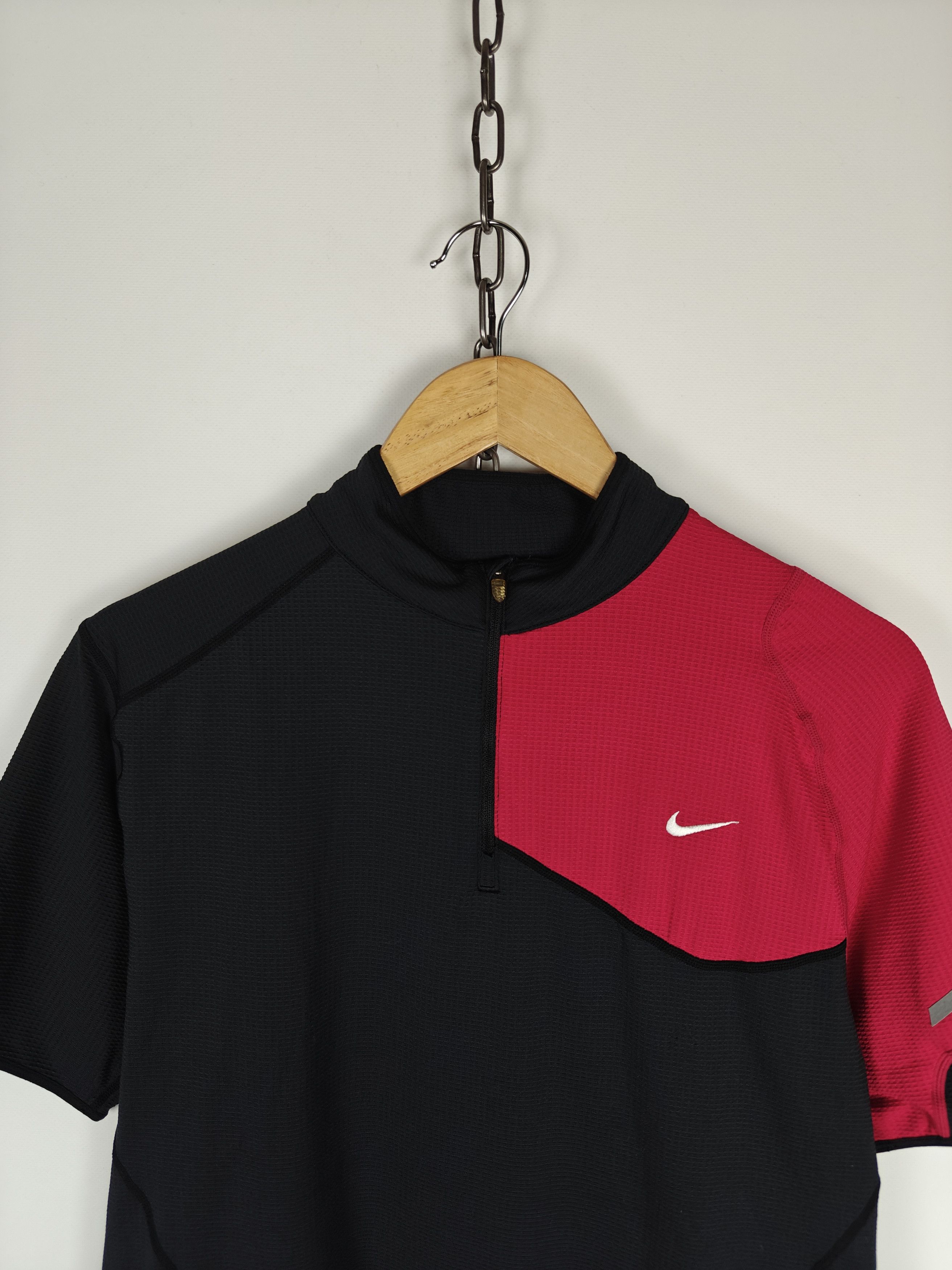 Nike Nike Dry Fit Training Jersey Black/Red size L Size US L / EU 52-54 / 3 - 2 Thumbnail