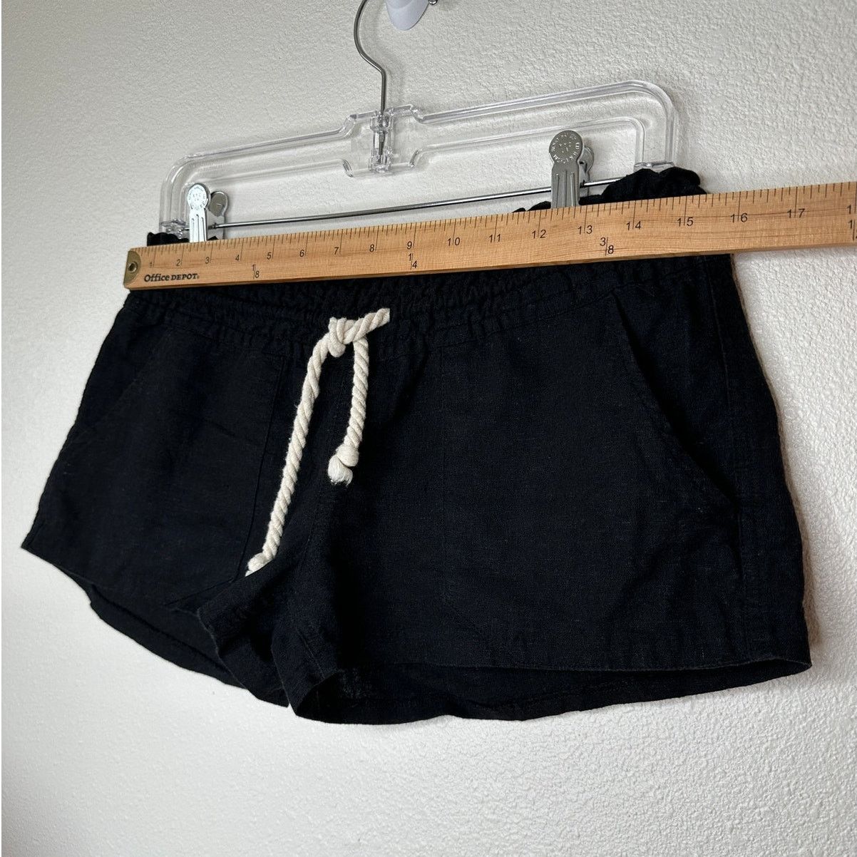 Other Roxy Oceanside Black Linen Elasticized Rope Tie Shorts M Size 28" / US 6 / IT 42 - 10 Thumbnail