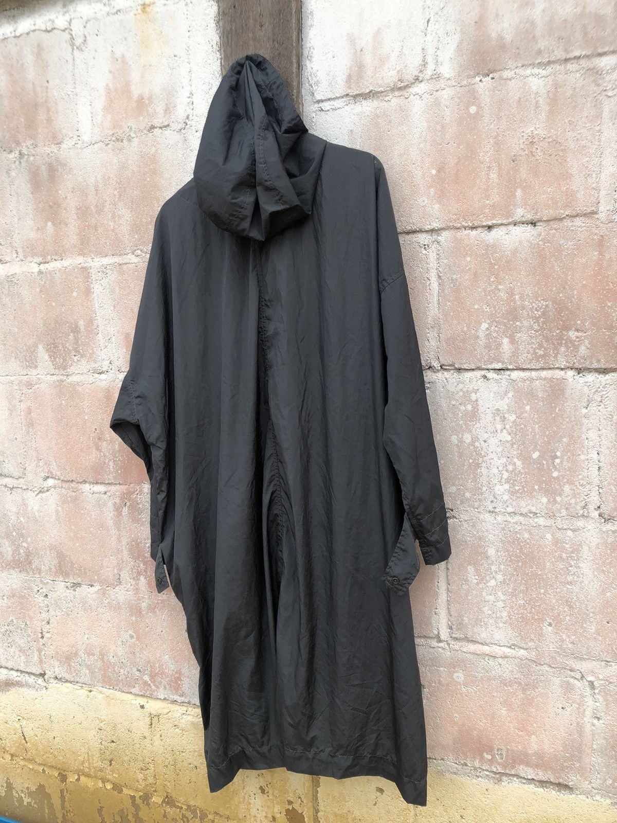 Uniqlo Uniqlo U Packable Raincoat Size US M / EU 48-50 / 2 - 6 Thumbnail