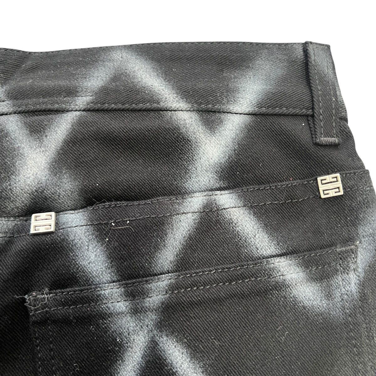Chito × Givenchy GIVENCHY 2022ss CHITO Spray Graffiti Dog Print Pants Size US 31 - 14 Thumbnail