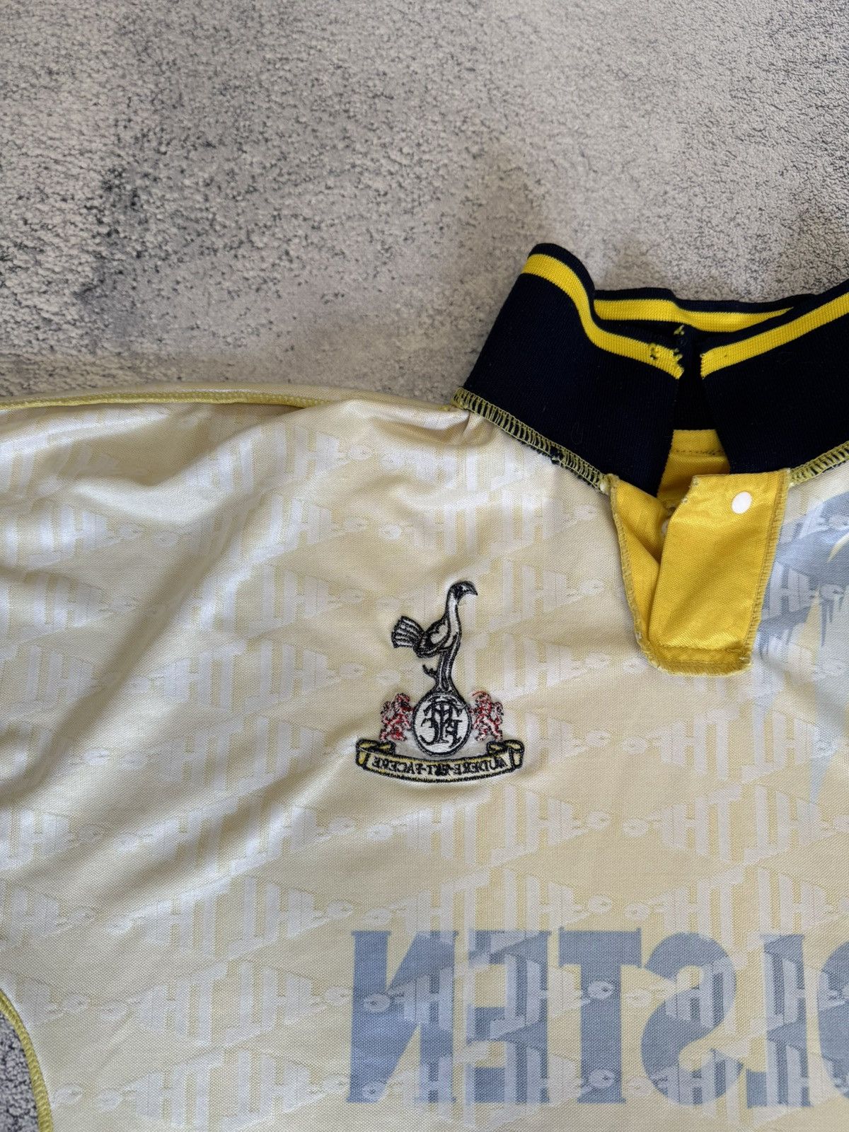 Other Vintage Tottenham Hotspur 1992 Away Shirt Score Draw Jersey Size US M / EU 48-50 / 2 - 11 Thumbnail