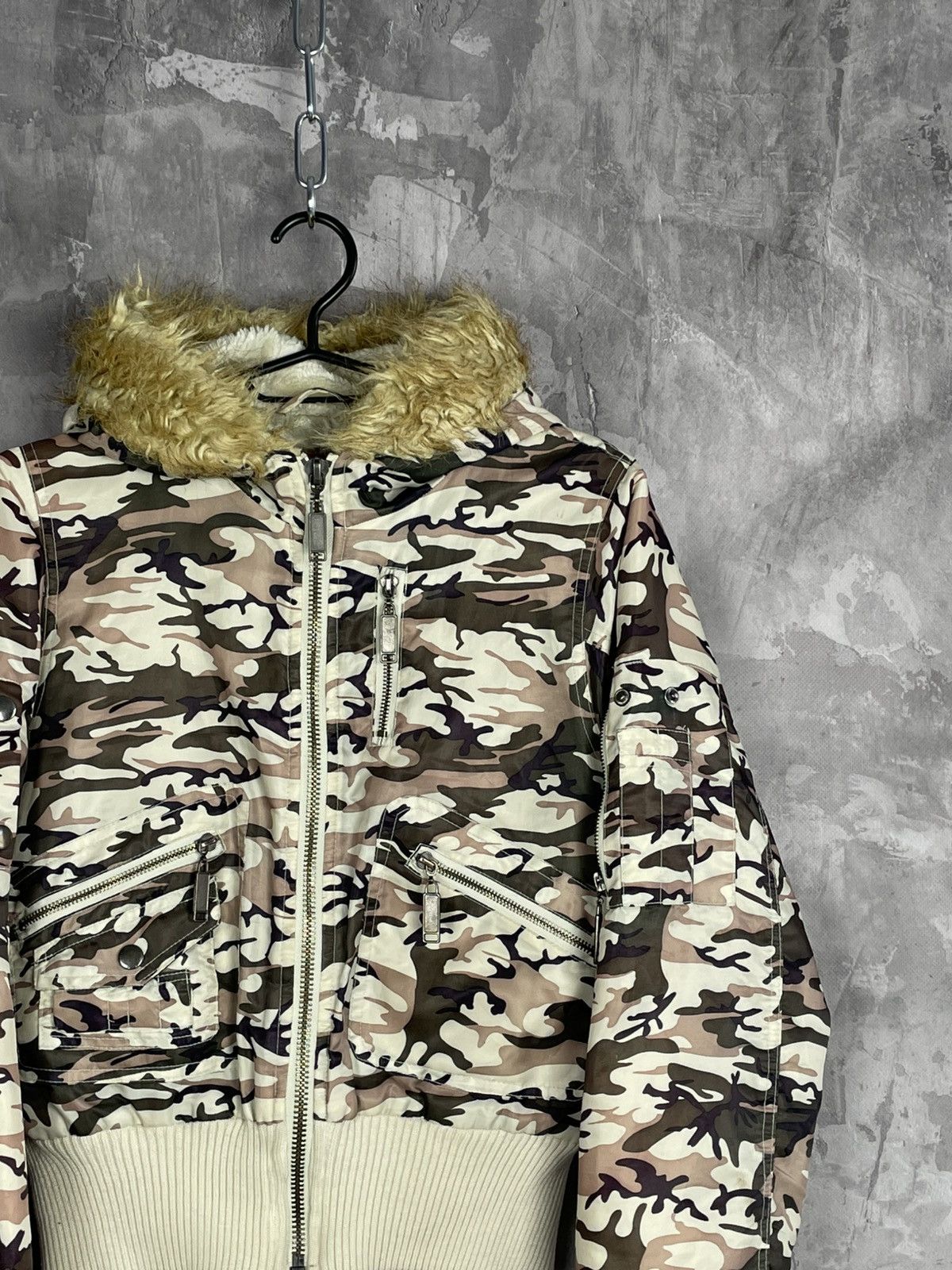 Vintage Vintage Camo Military Faux Fur Glamour Bomber Jacket Size M / US 6-8 / IT 42-44 - 4 Thumbnail