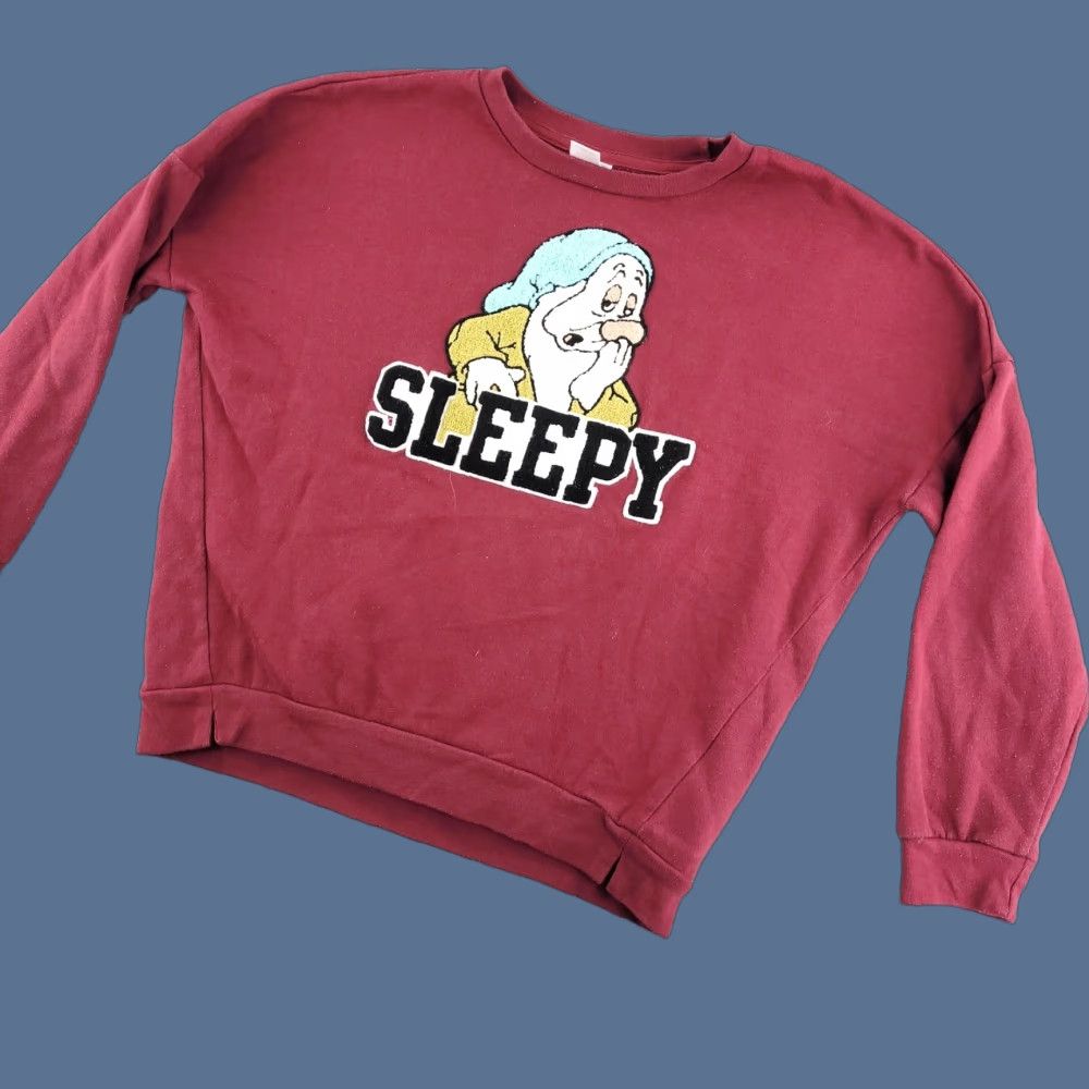 Disney Disney Sweatshirt Snow White Sleepy Dwarves Crewneck Women's Medium Red Size M / US 6-8 / IT 42-44 - 1 Thumbnail