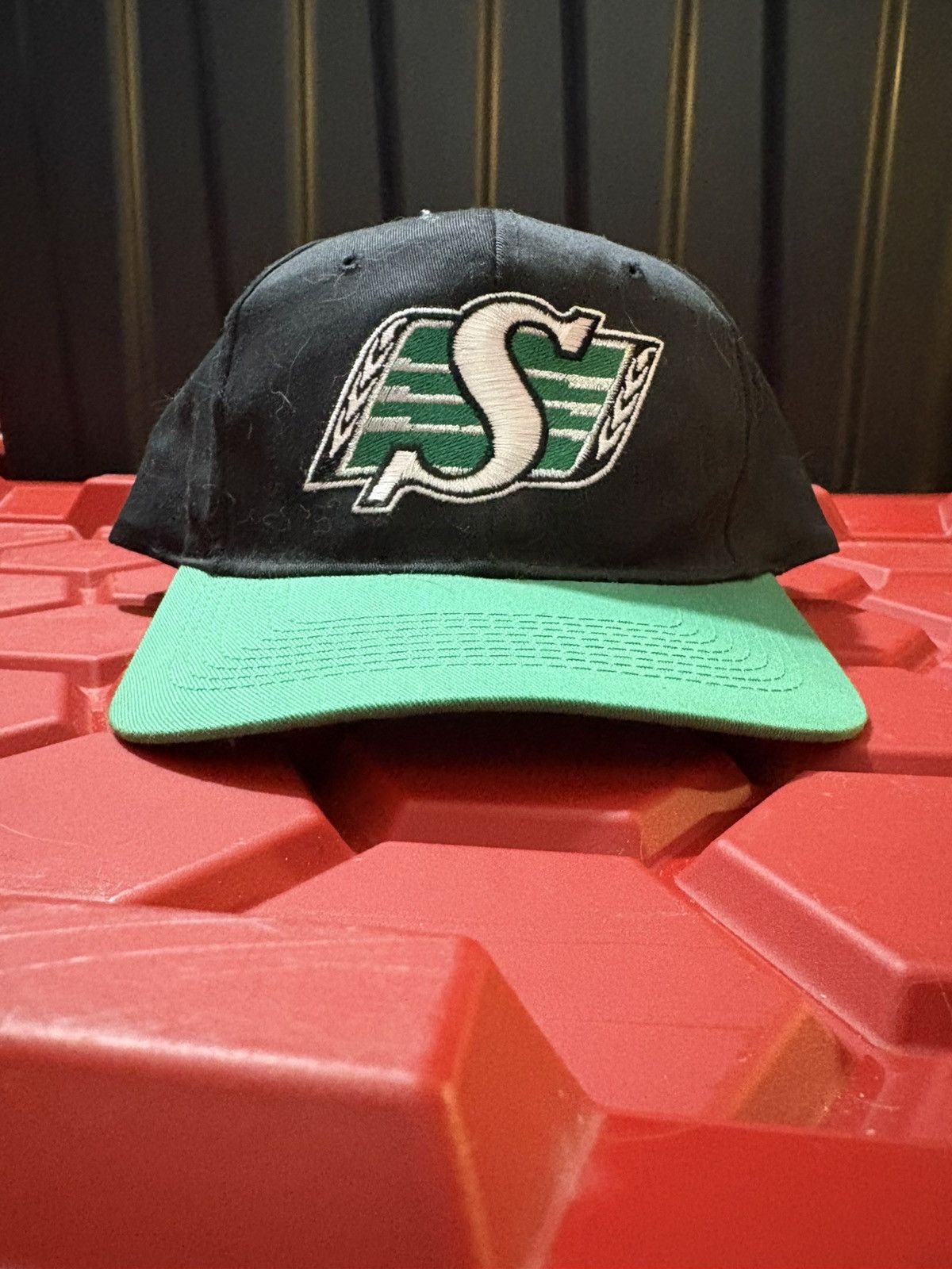 Starter Vintage Saskatchewan Roughrider Hat 90’s Starter CFL Grail Size ONE SIZE - 1 Thumbnail