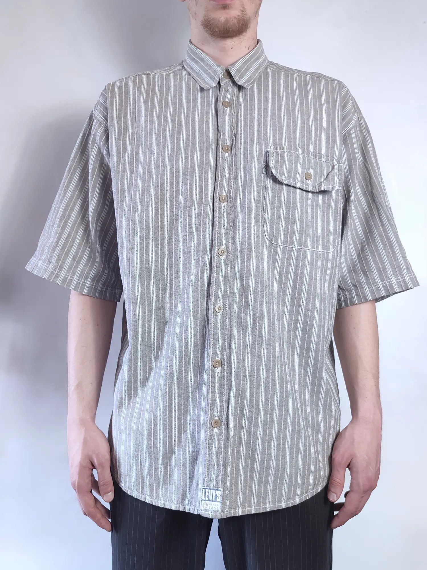 Levi's Vintage Oversized Levis Shirt Size US L / EU 52-54 / 3 - 1 Thumbnail