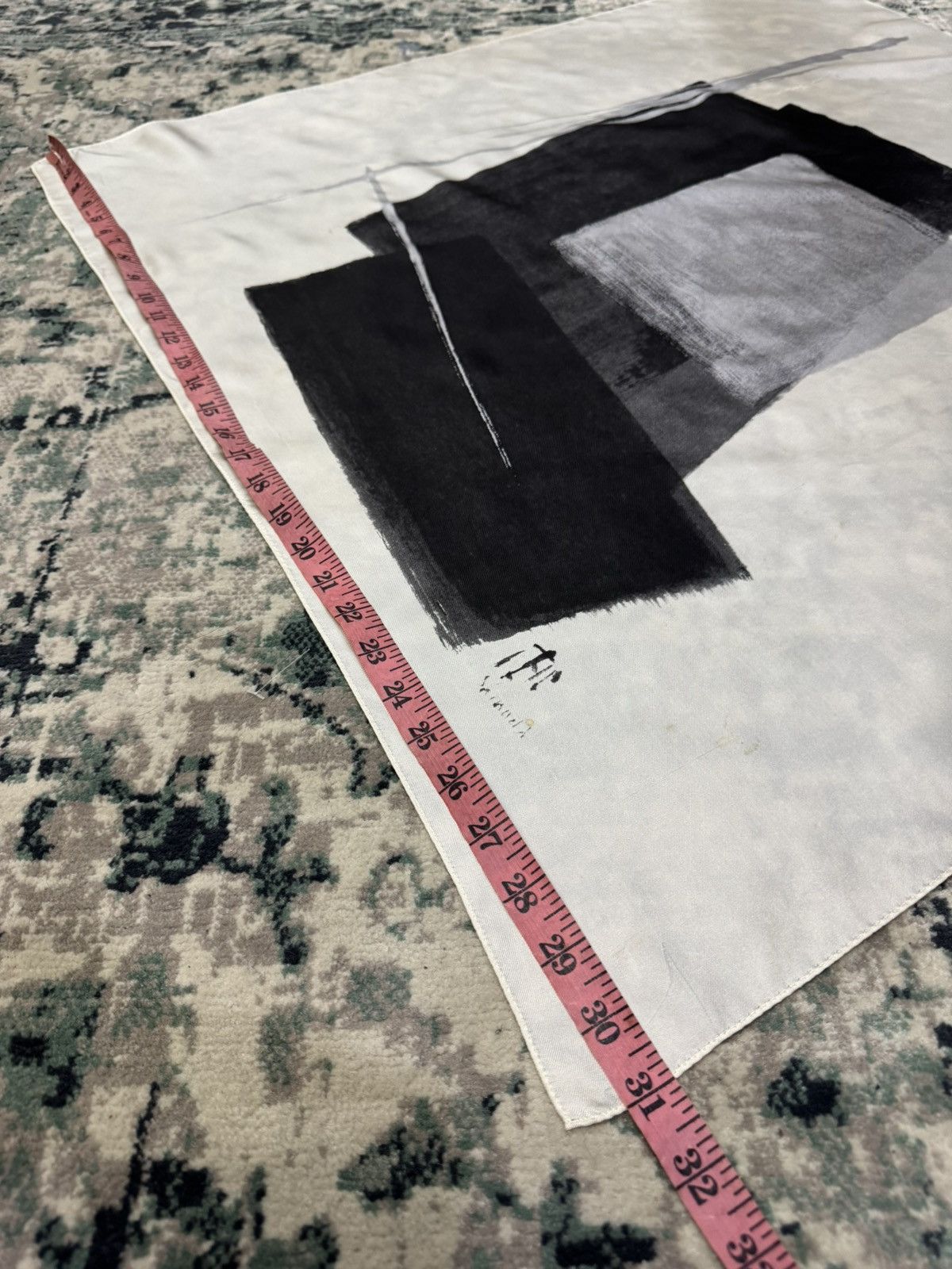 Japanese Brand MOMOKO SHINODA 'HIKARI' CALLIGRAPHY PATTERN SILK SCARF Size ONE SIZE - 2 Thumbnail
