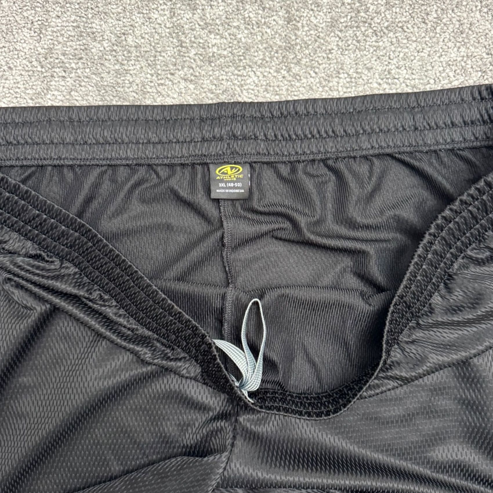 Athletic Works Athletic Works Basketball Training Shorts Mens 3XL Black Athletic Shorts Mens 3XL Black Sportswear Jersey Gym Size US XXL / EU 58 / 5 - 3 Thumbnail