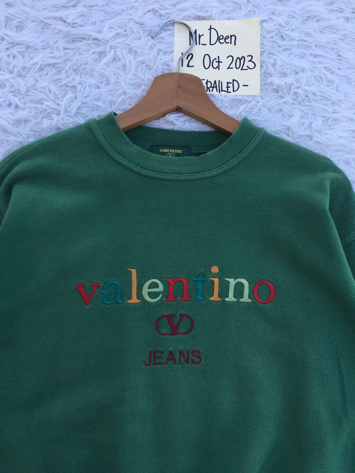 Valentino Rare Vintage Valentino Spellout Sweater Size US M / EU 48-50 / 2 - 1 Thumbnail