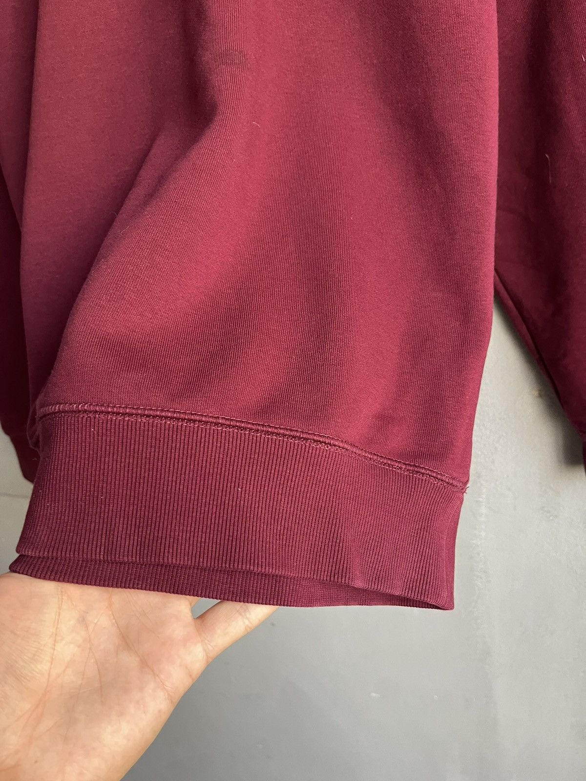 Carhartt × Vintage Vintage Carhartt Y2K Distressed Hype Sweatshirt Size M Size US M / EU 48-50 / 2 - 7 Thumbnail