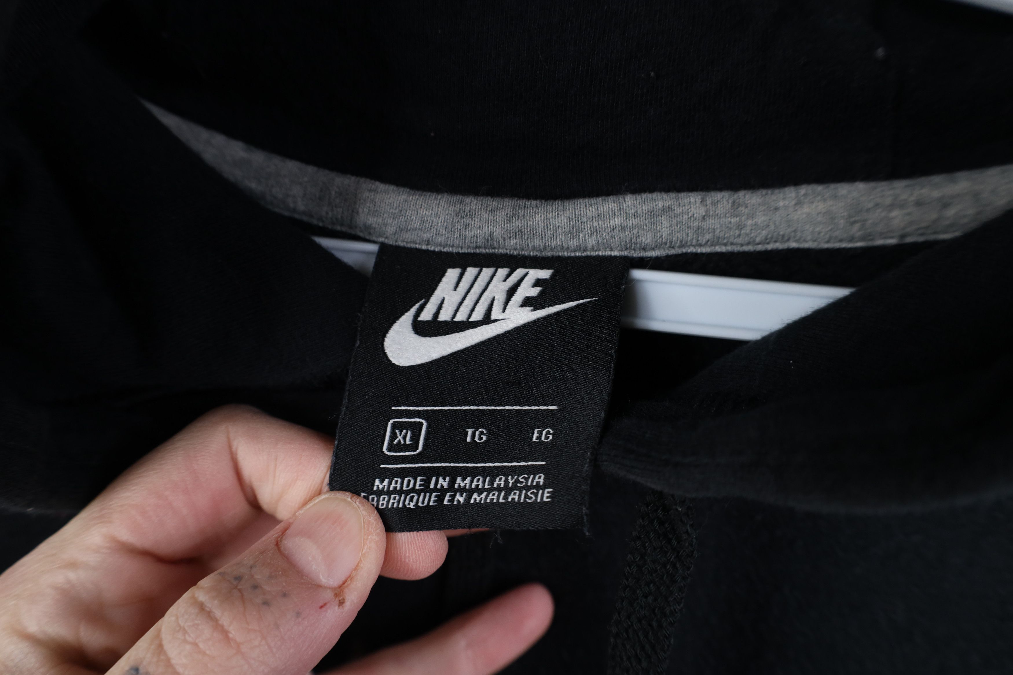 Nike Vintage Y2K Nike Fire Flames Travis Scott Big Swoosh Hoodie Size US XL / EU 56 / 4 - 9 Thumbnail