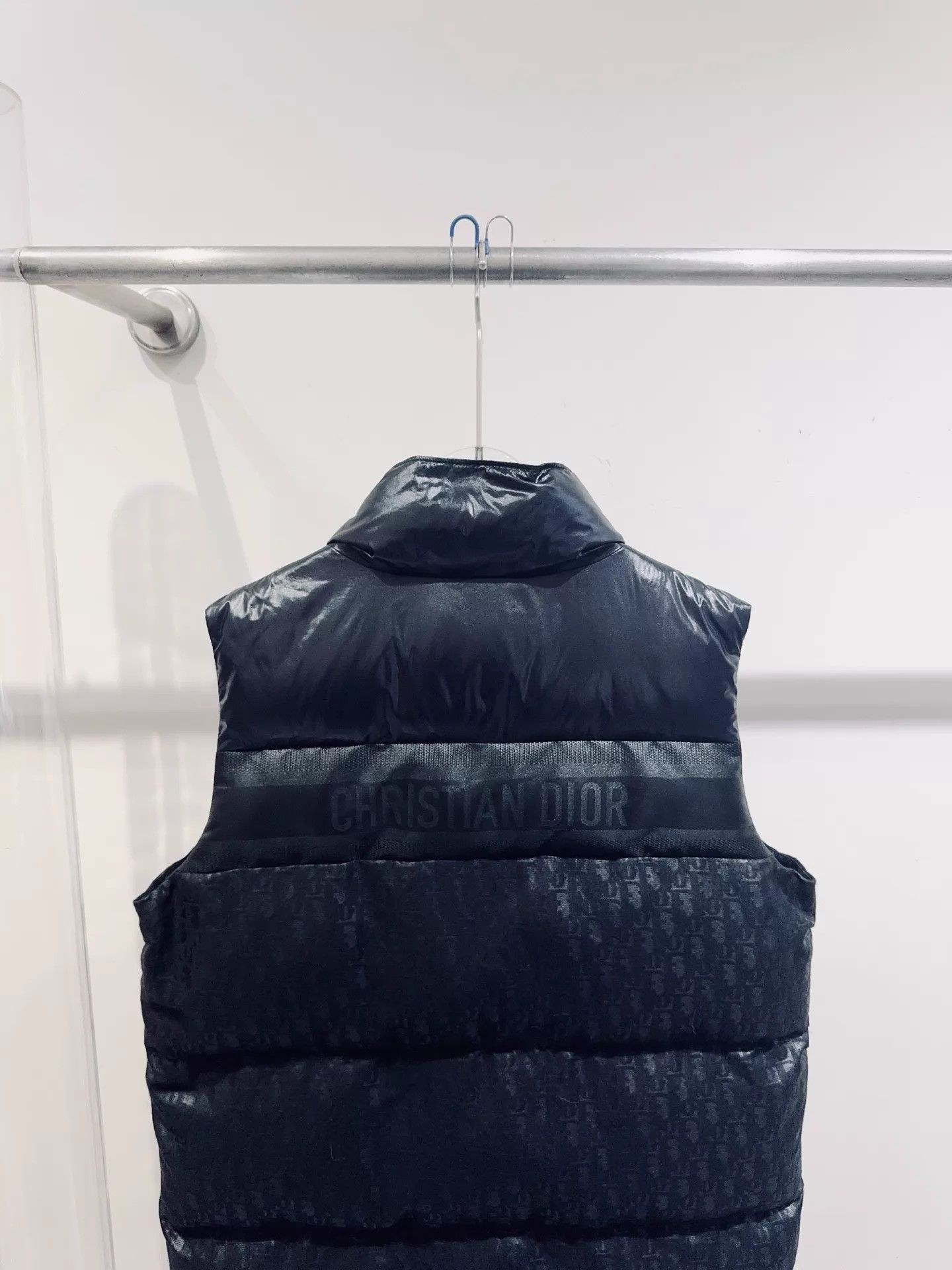 Dior Dior Women's Black Full Logo Down Vest M NWT Size M / US 6-8 / IT 42-44 - 2 Thumbnail
