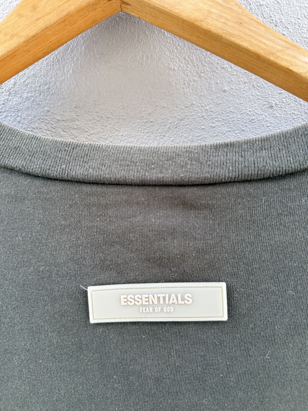 Fear of God Thrashed 1977 Essentials Fear Of God Sun Faded Grunge Tee Size US L / EU 52-54 / 3 - 7 Thumbnail