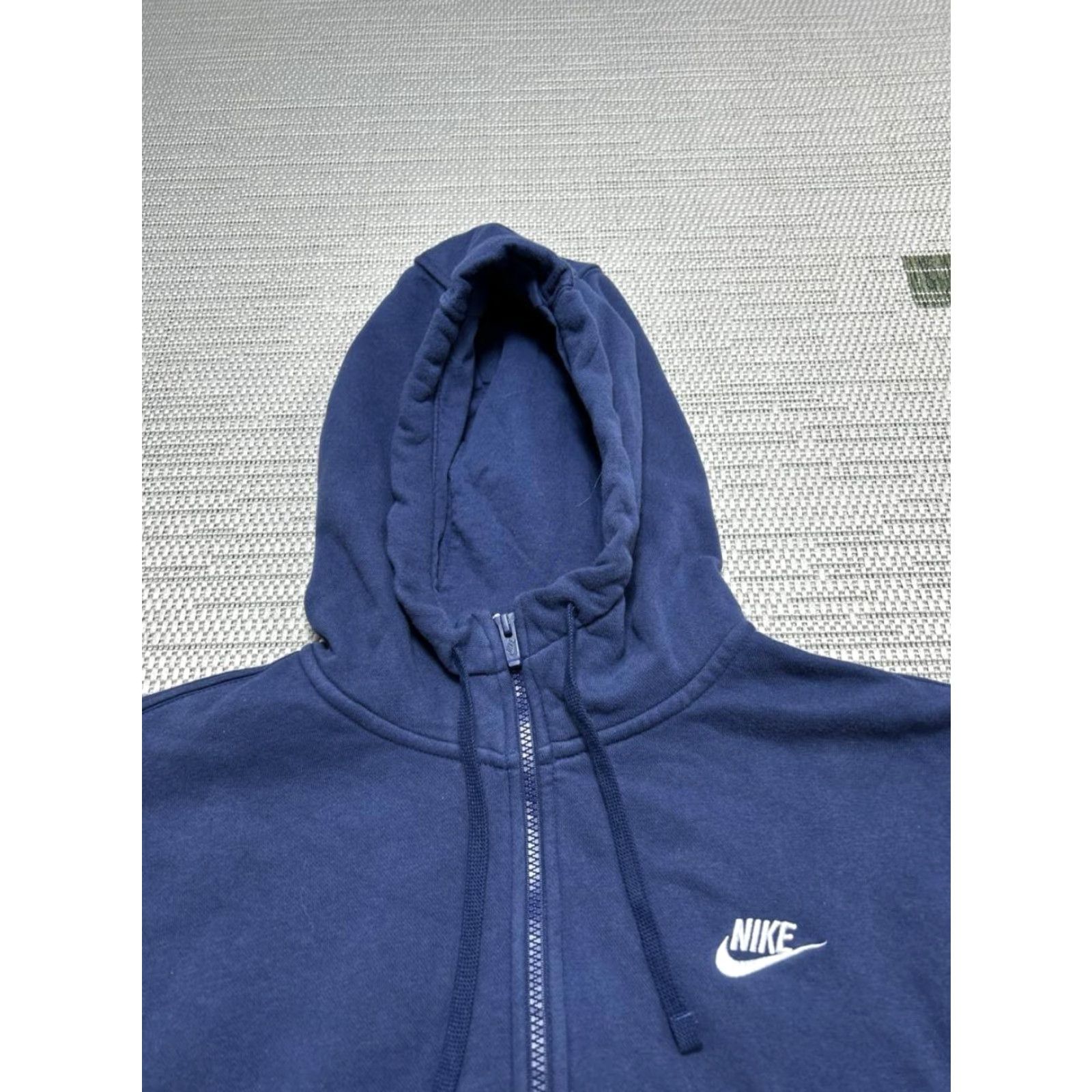 Nike Nike Hoodie Mens Medium Blue Cotton Blend Full Zip Crew Neck Sportswear Fleece Hooded GYM & Training Winter Fall Spring Regular Color Blue Mens Size US M / EU 48-50 / 2 - 2 Thumbnail